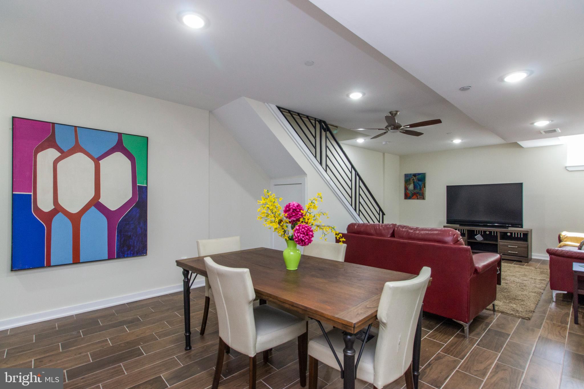 FRANCISVILLE - Residential Lease