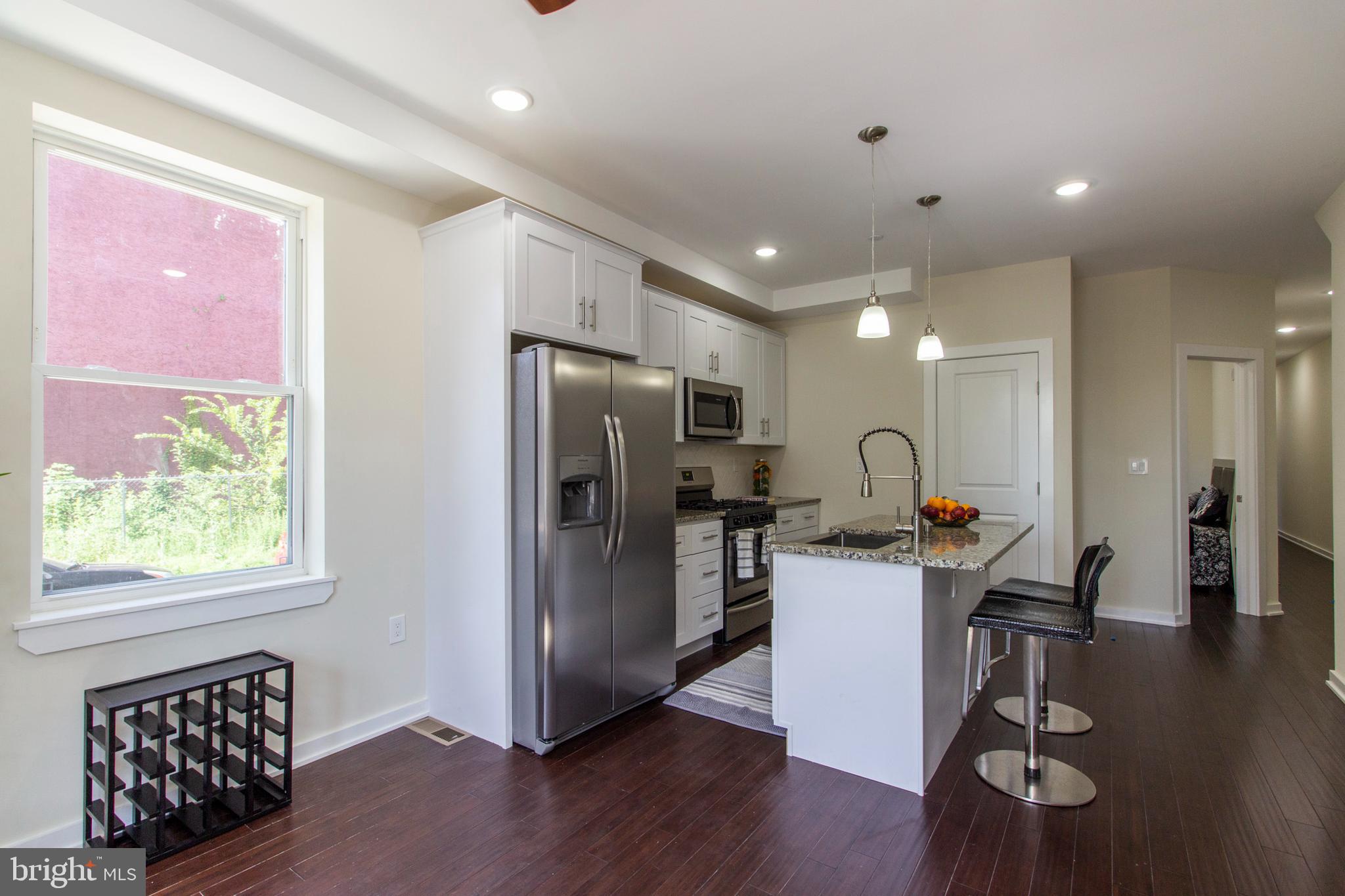 FRANCISVILLE - Residential Lease