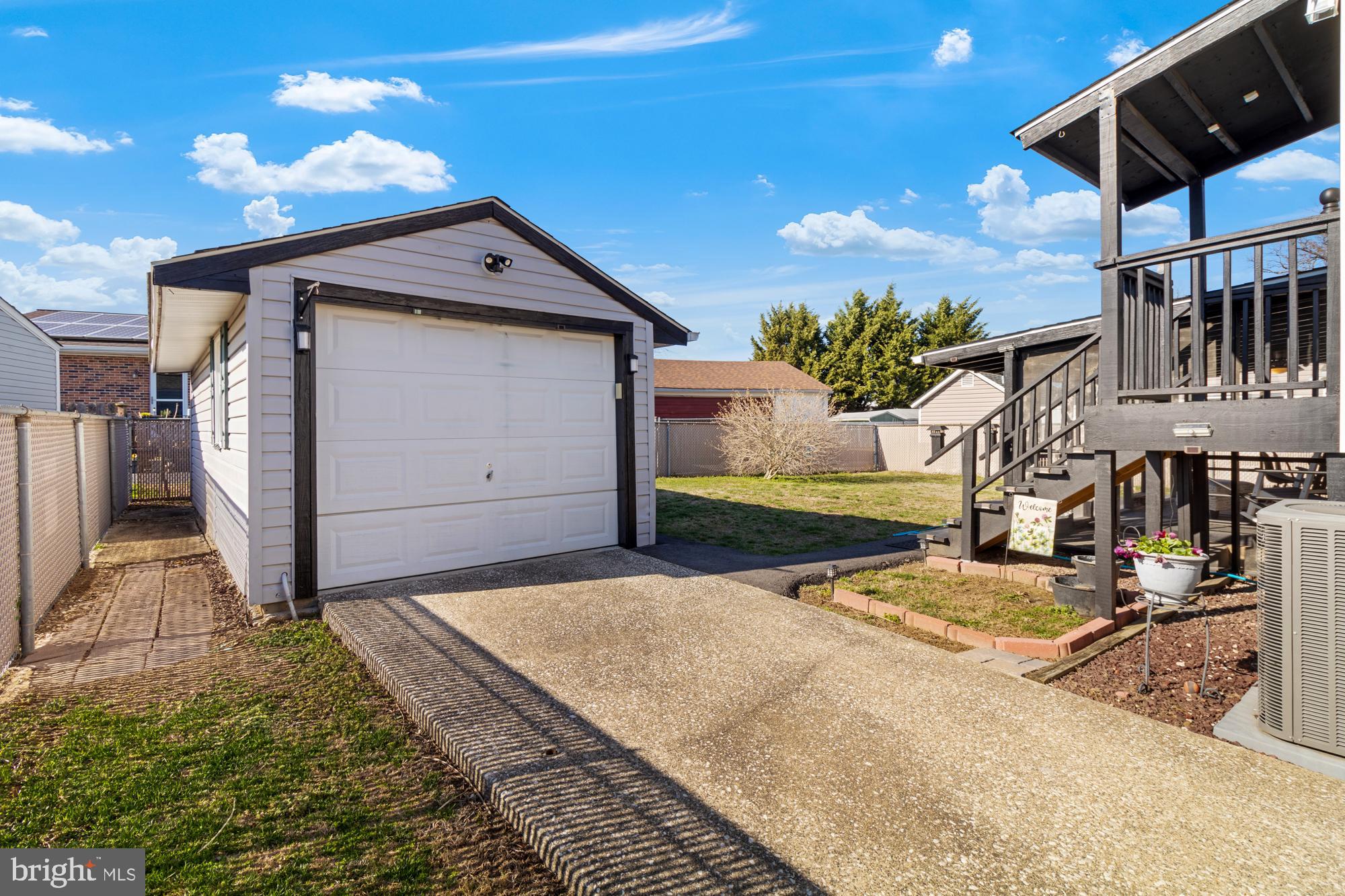 MIDDLEBOROUGH - Residential