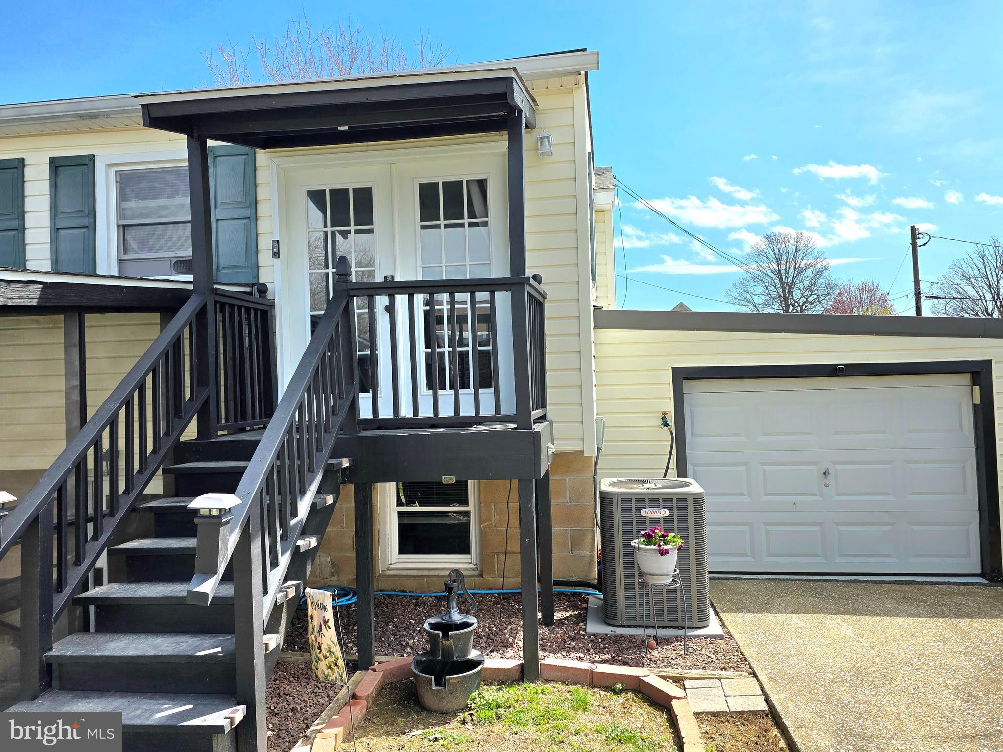 MIDDLEBOROUGH - Residential