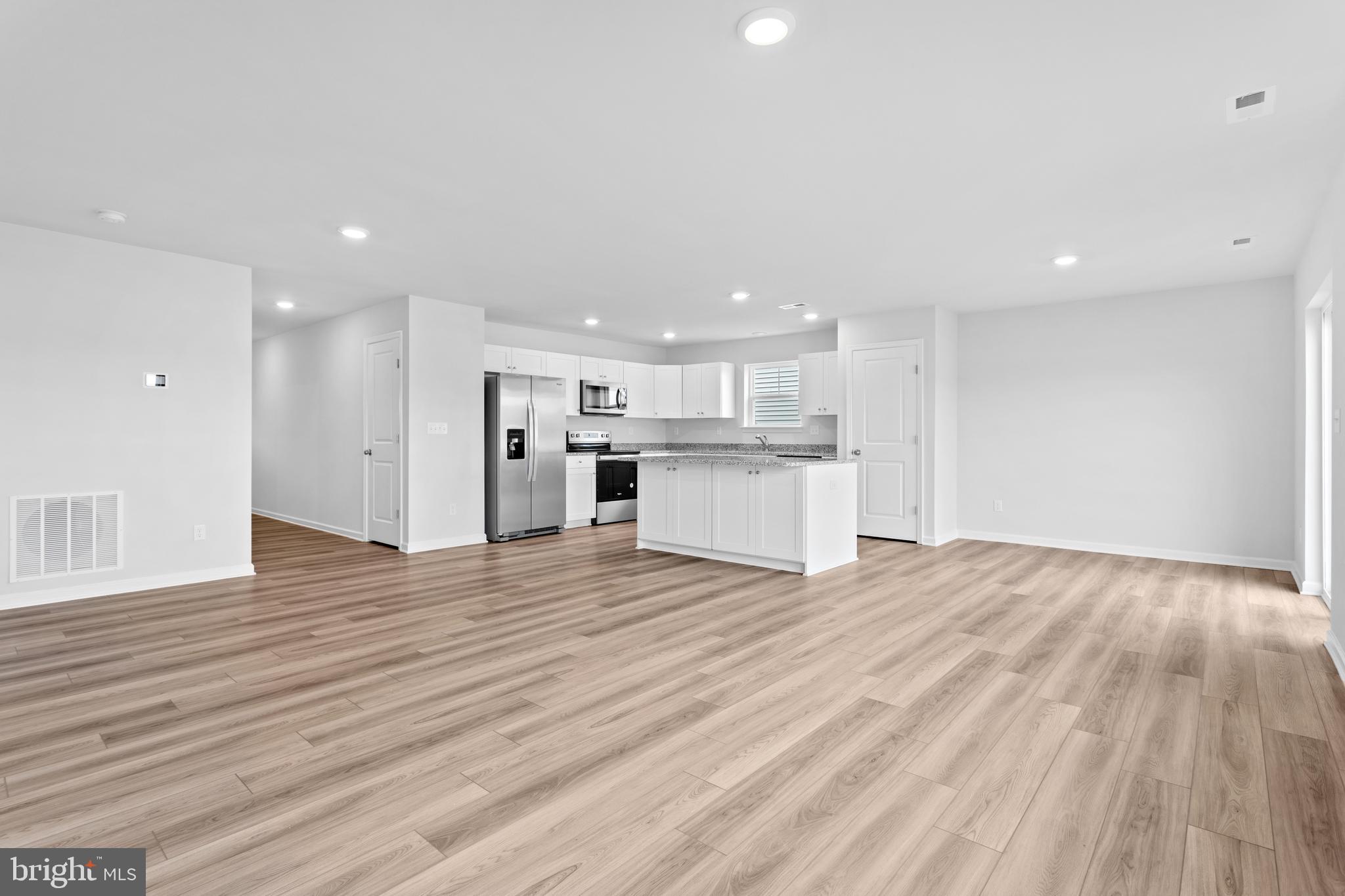 HOMESITE 101 JONES WAY