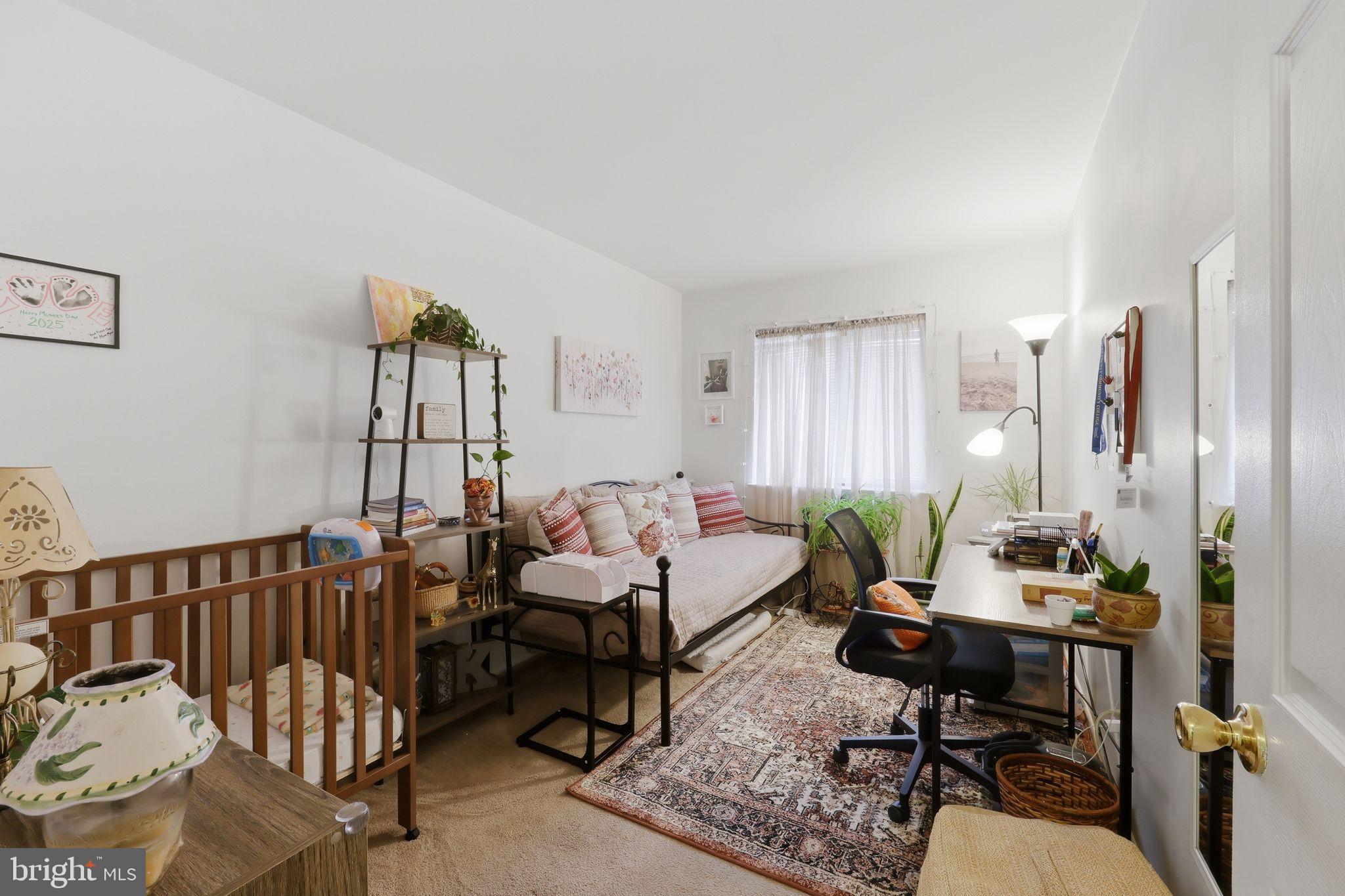 DANBURY VILLAGE - Residential