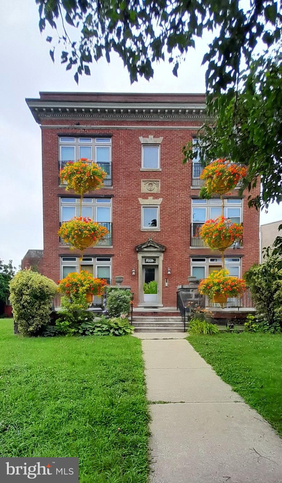 Listed in MLS under Commercial and Multi-Family. lRarely available in Historic Reservoir Hill. Sprawling over 9,300 sq ft, Free Standing 6-unit Apartment Building. Well maintained, updated and turn key. All Apartments are 2br/1 bath with Refrigerator, Stove, Microwave, Washer/Dryer/ Hot water Tank, beautiful Hardwood Floors, Separately Metered. Building is fully occupied long term (month to month) and rents are available upon request. Tenants pay all utilities except water is included with rent. Close to University of Baltimore, Johns Hopkins, Parks, Shopping, I-83 and minutes from Downtown Baltimore. Beautiful exterior maintenance w/ landscaping, Rear Fire Escape.
Proof of Funds required to show! Showings will be once a week with a few open houses.