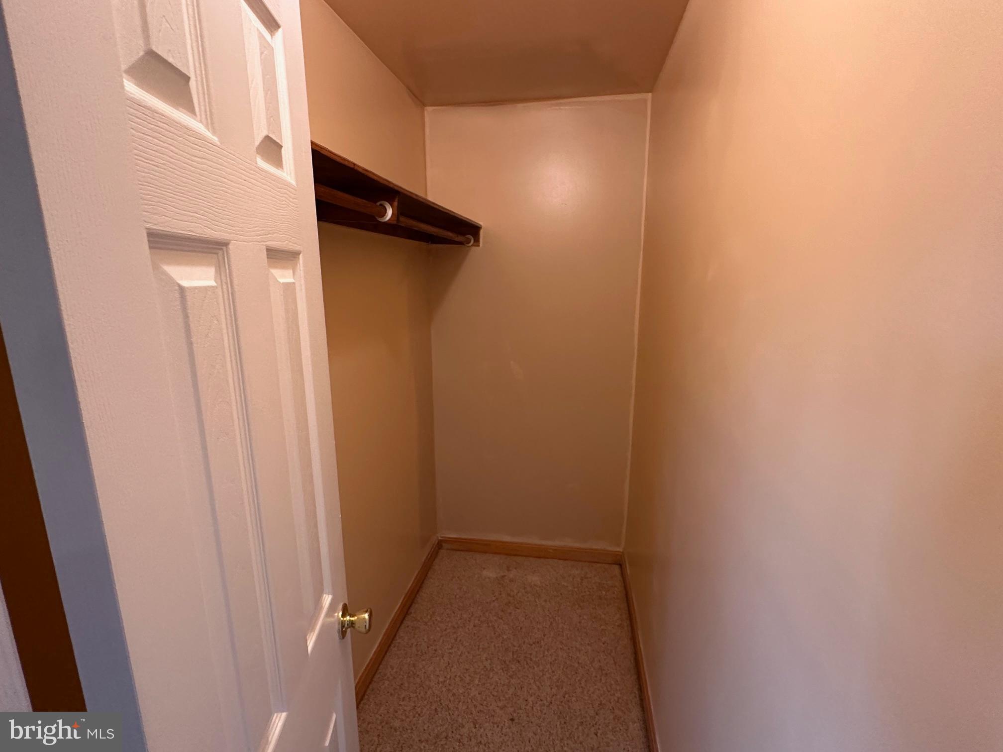 SPRING BROOK ESTATES - Residential