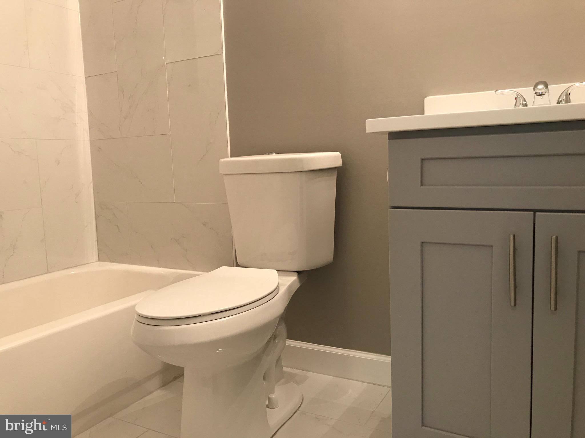 CALVERT MANOR - Residential