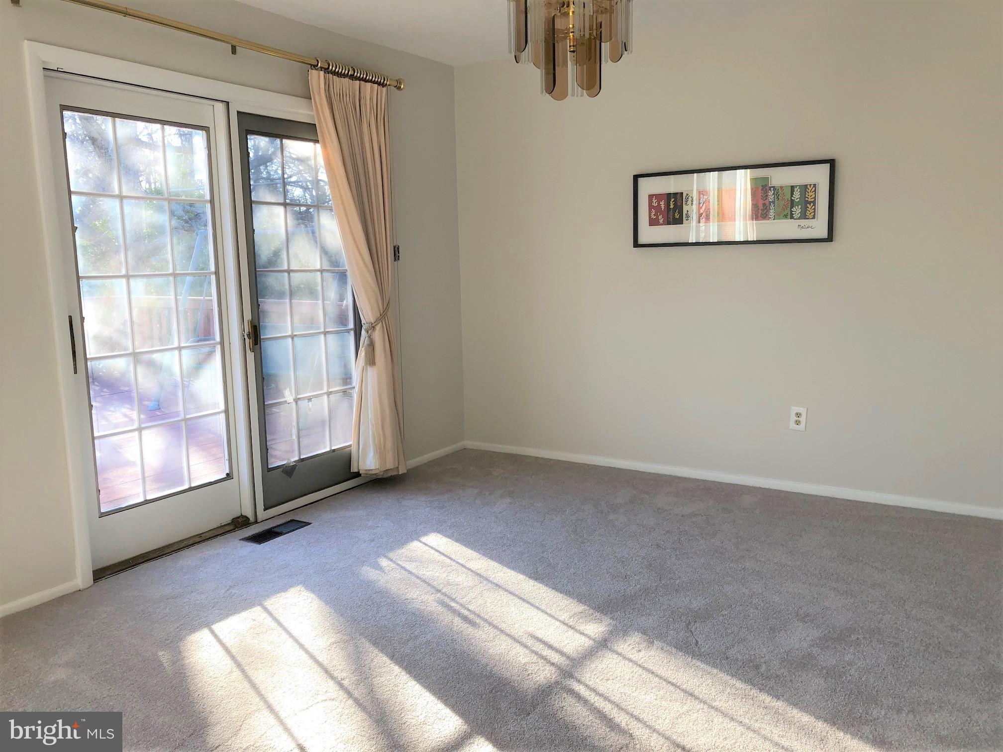 MONTICELLO WOODS - Residential