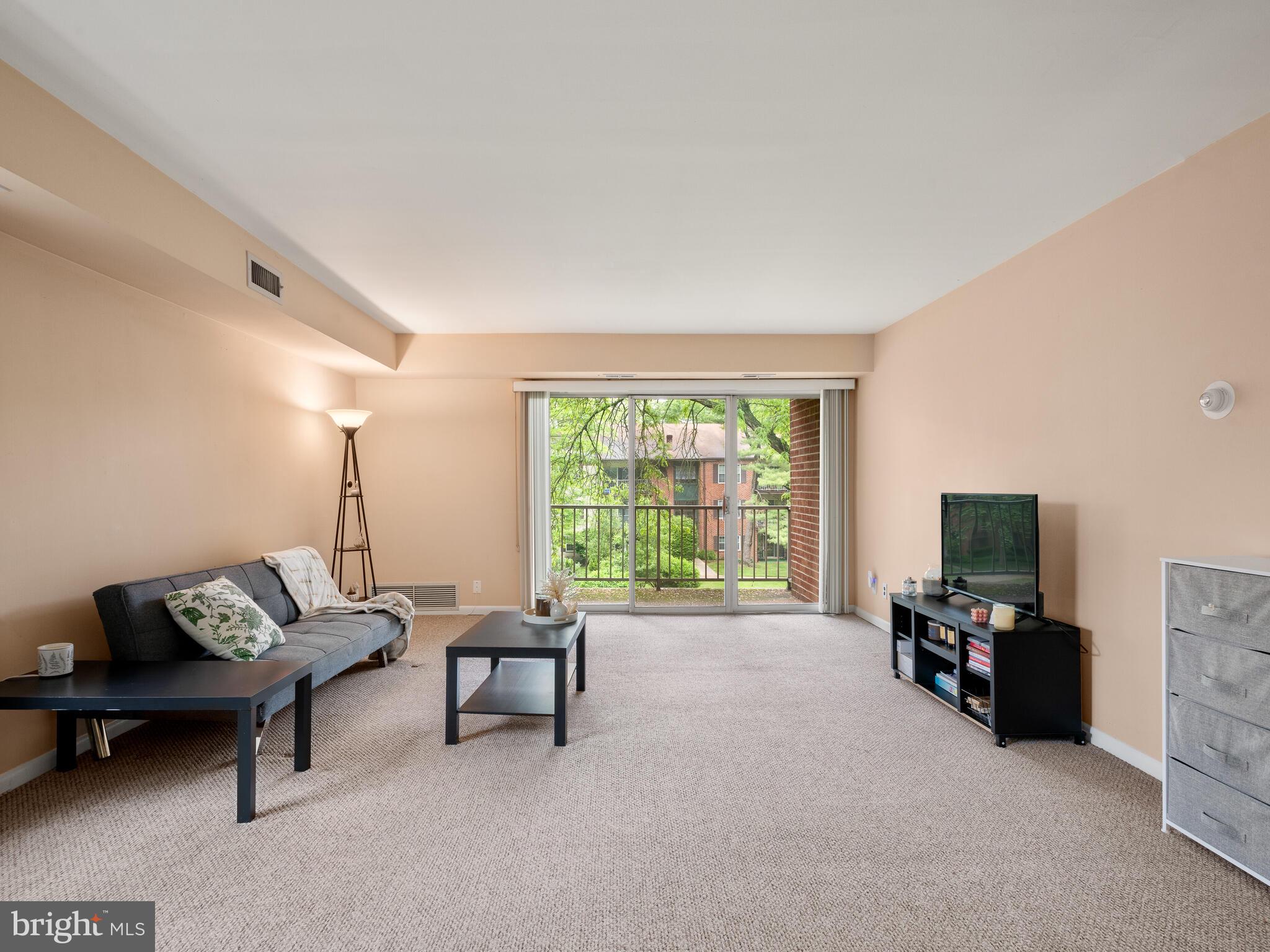 GLENHARDIE CONDOS - Residential