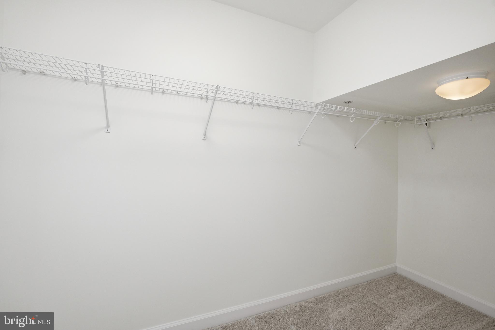 TYSONS VILLAGE - Residential