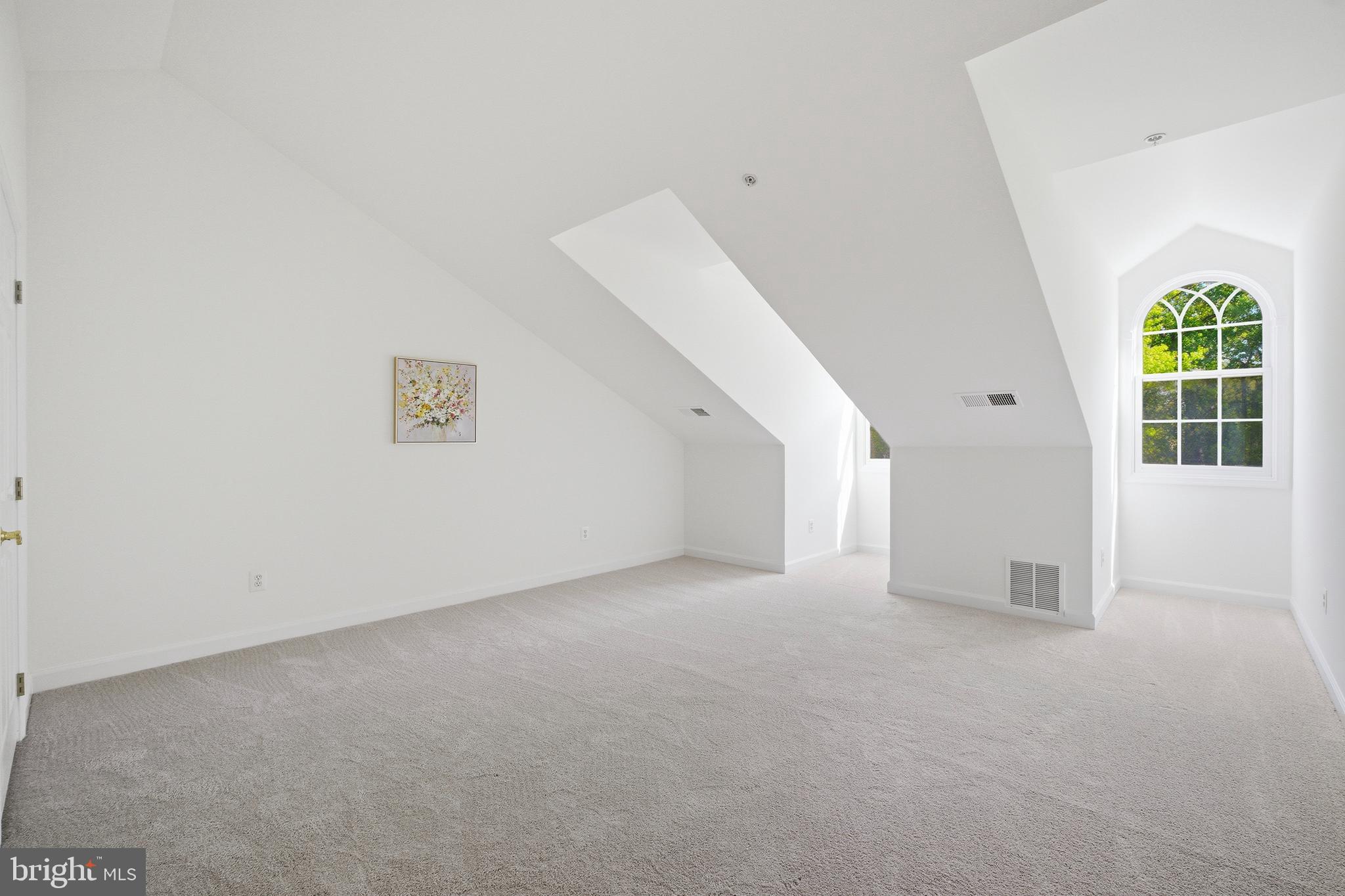 TYSONS VILLAGE - Residential