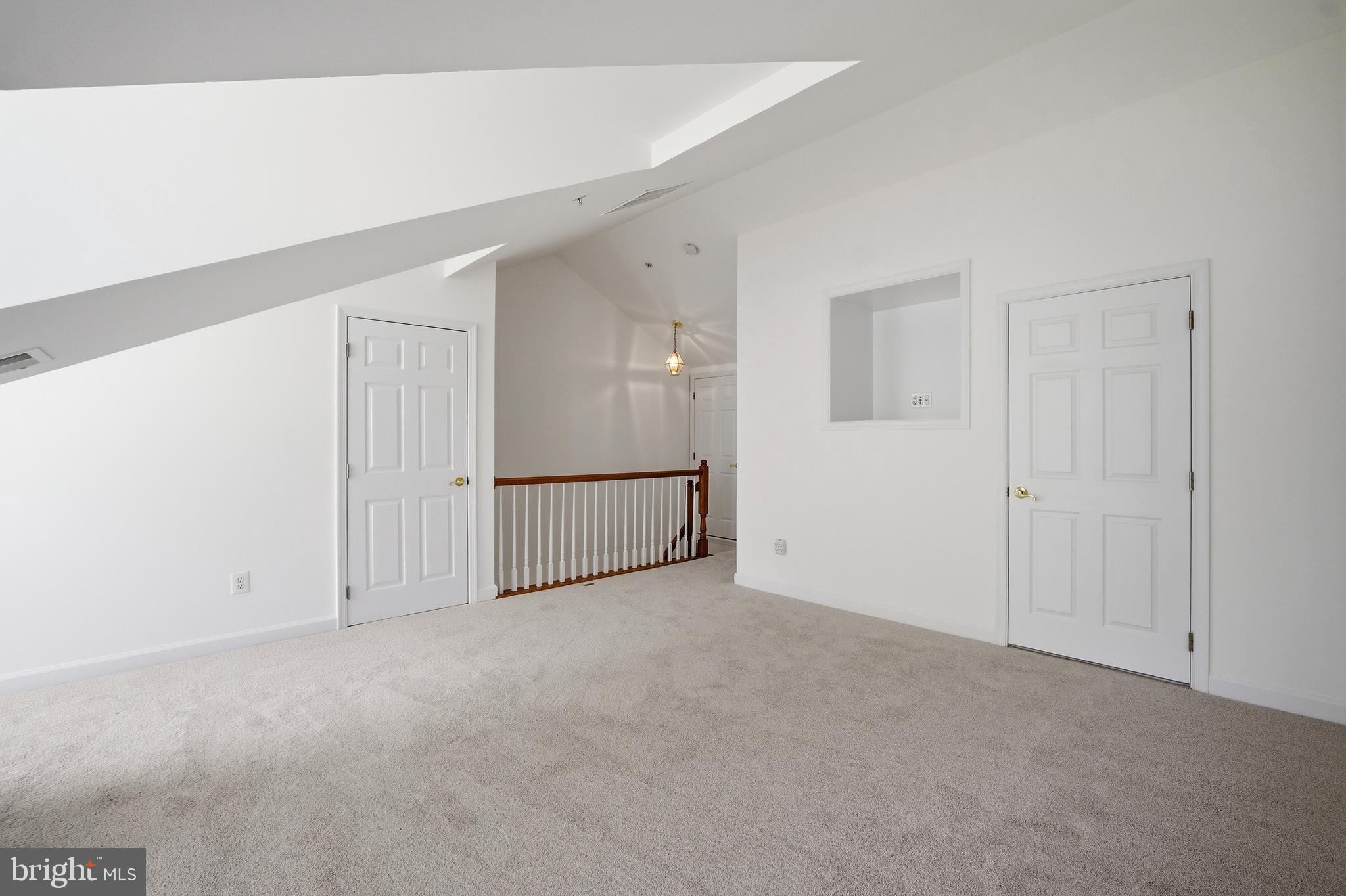 TYSONS VILLAGE - Residential