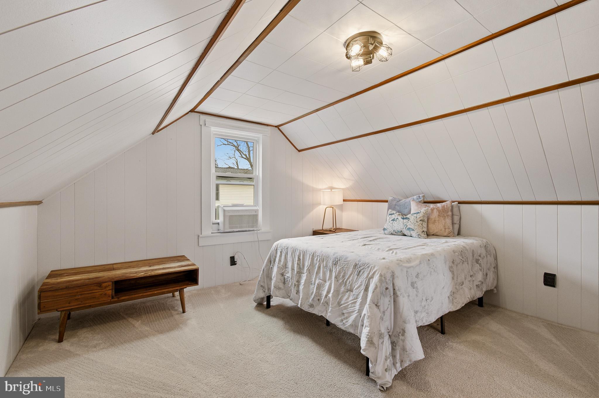 WORTHINGTON - Residential