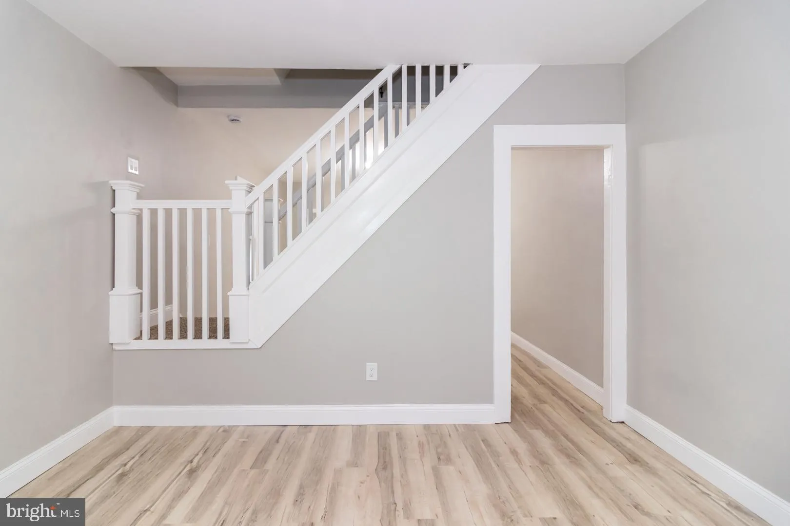 Trenton, New Jersey 08611, United States, 2 Bedrooms Bedrooms, ,2 BathroomsBathrooms,Residential,Active,94185