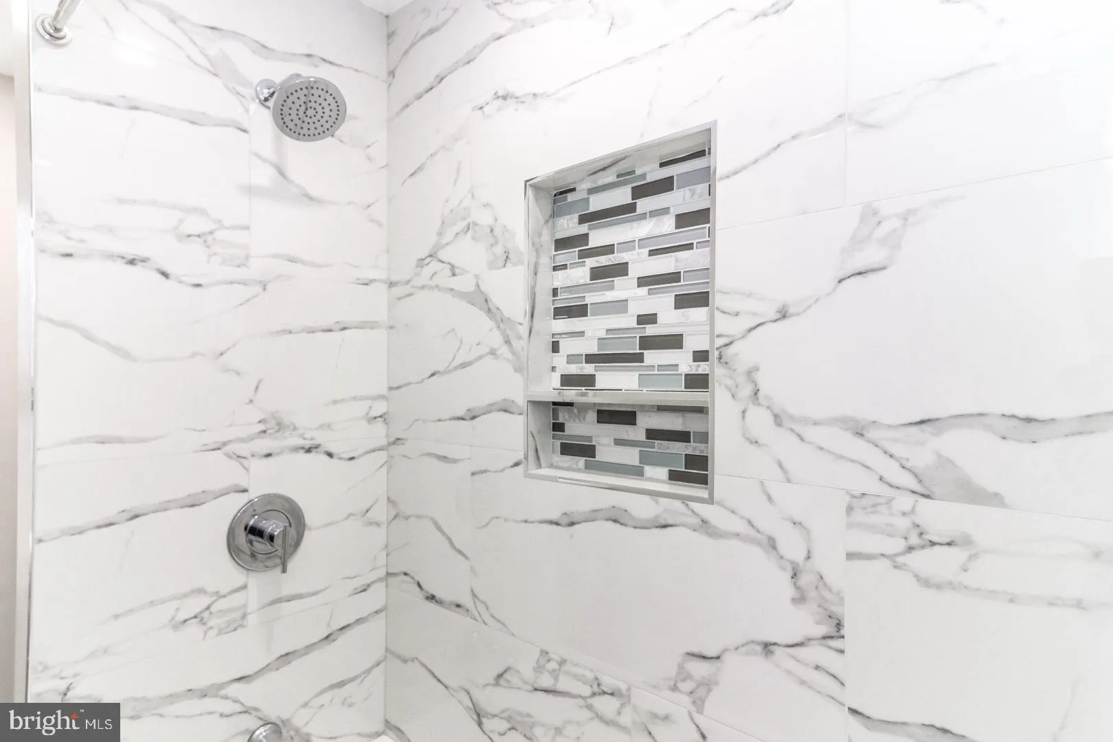 Trenton, New Jersey 08611, United States, 2 Bedrooms Bedrooms, ,2 BathroomsBathrooms,Residential,Active,94185