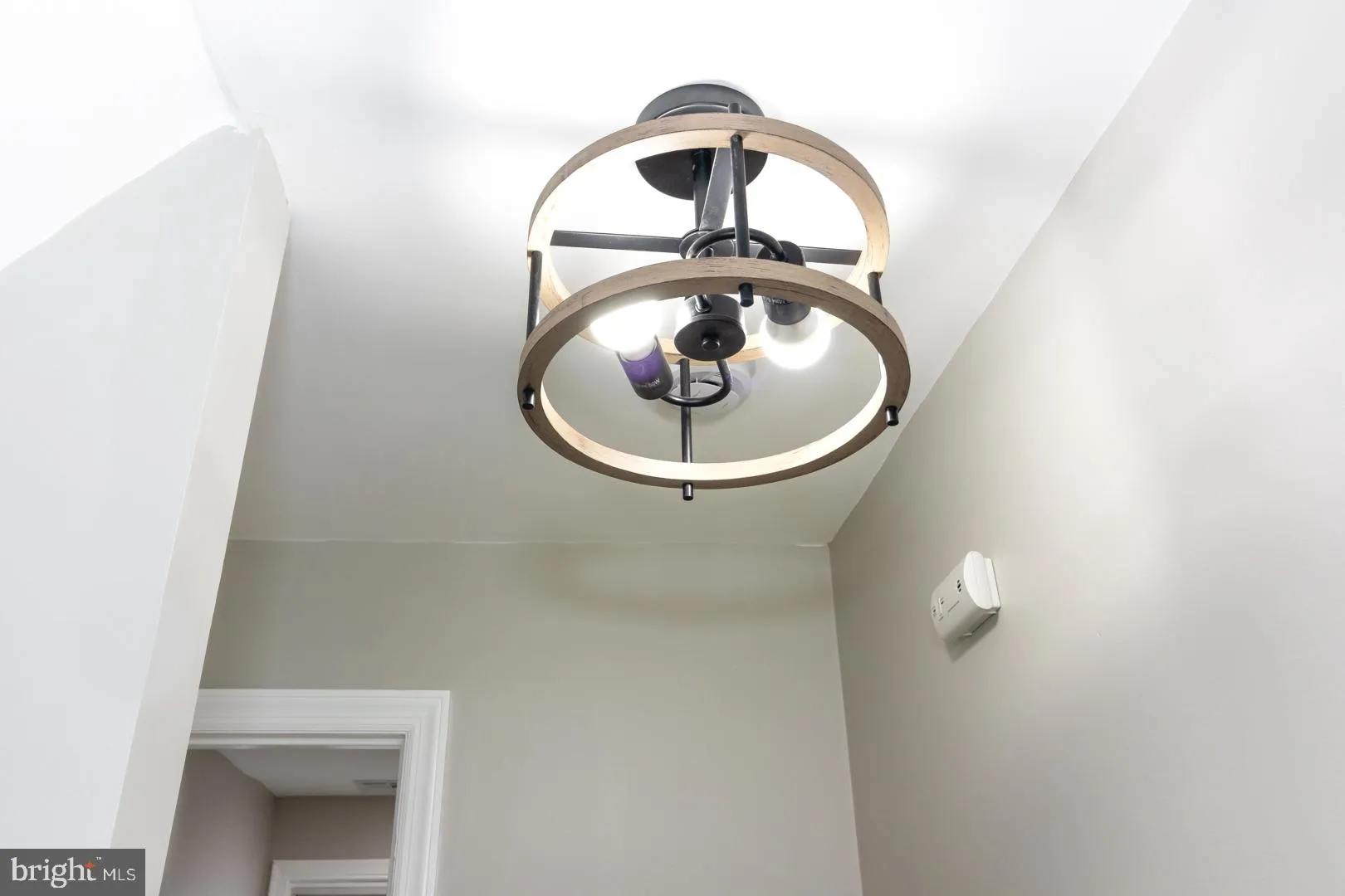 Trenton, New Jersey 08611, United States, 2 Bedrooms Bedrooms, ,2 BathroomsBathrooms,Residential,Active,94185