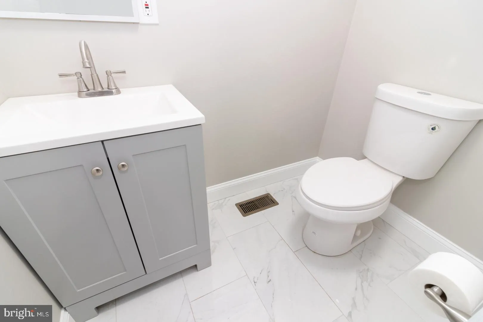 Trenton, New Jersey 08611, United States, 2 Bedrooms Bedrooms, ,2 BathroomsBathrooms,Residential,Active,94185