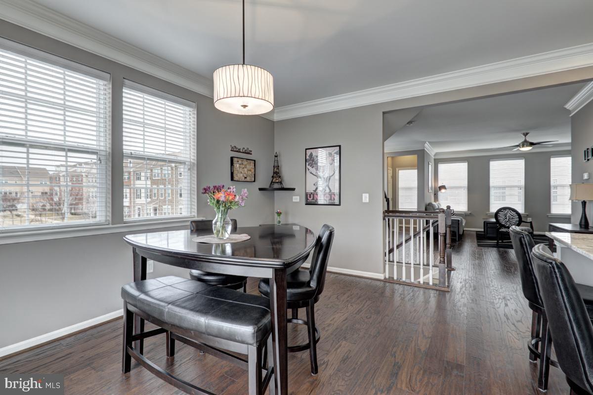 EASTGATE SQUARE - Residential