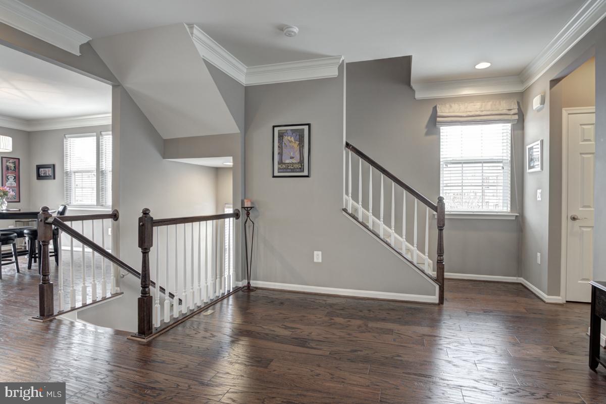 EASTGATE SQUARE - Residential