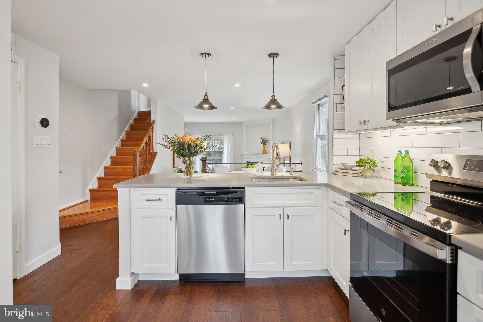 WHISPERHILL - Residential