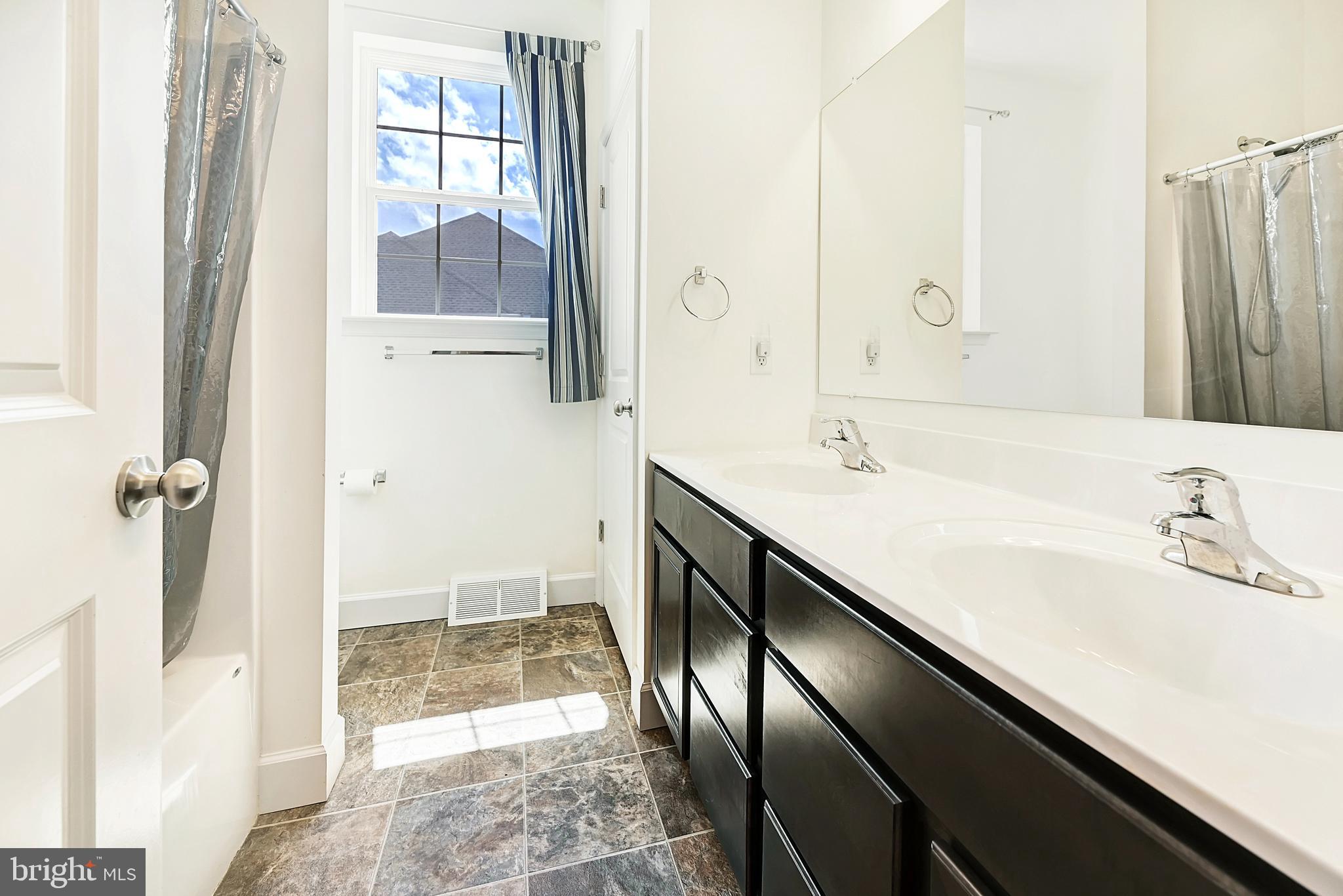 STONEWICKE - Residential