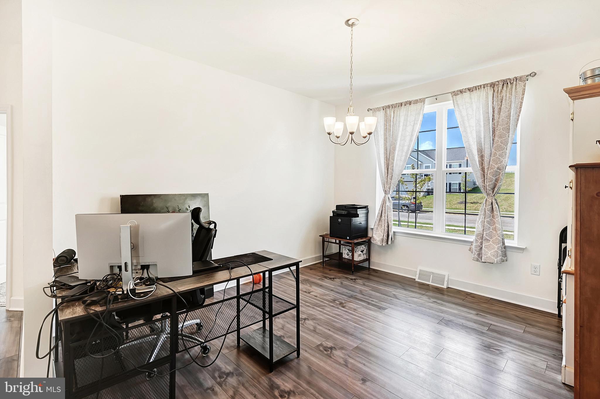 STONEWICKE - Residential