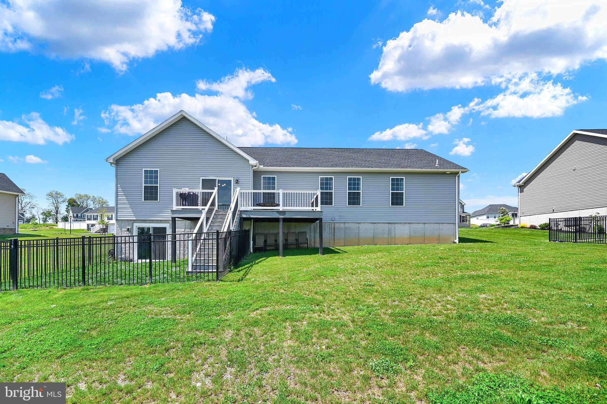 STONEWICKE - Residential