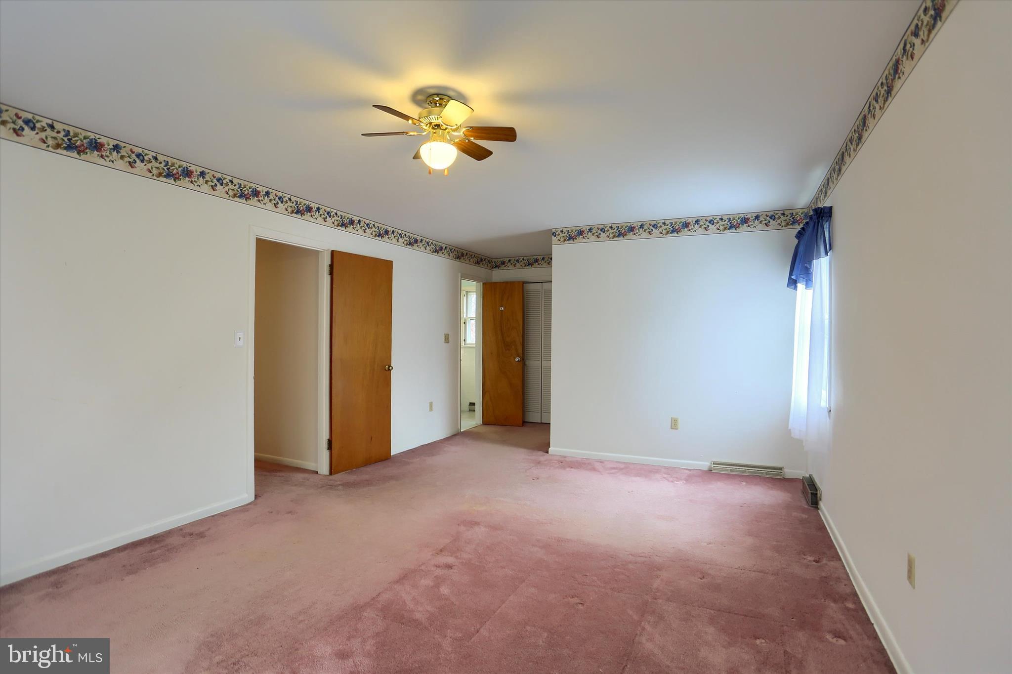 IRONSTONE RIDGE - Residential