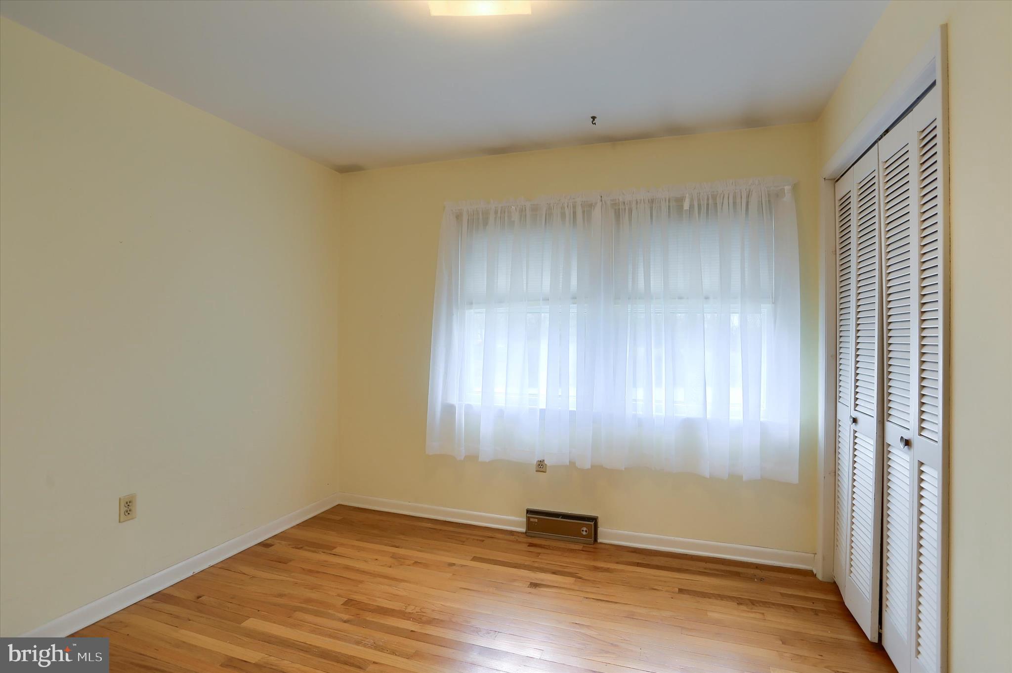 IRONSTONE RIDGE - Residential