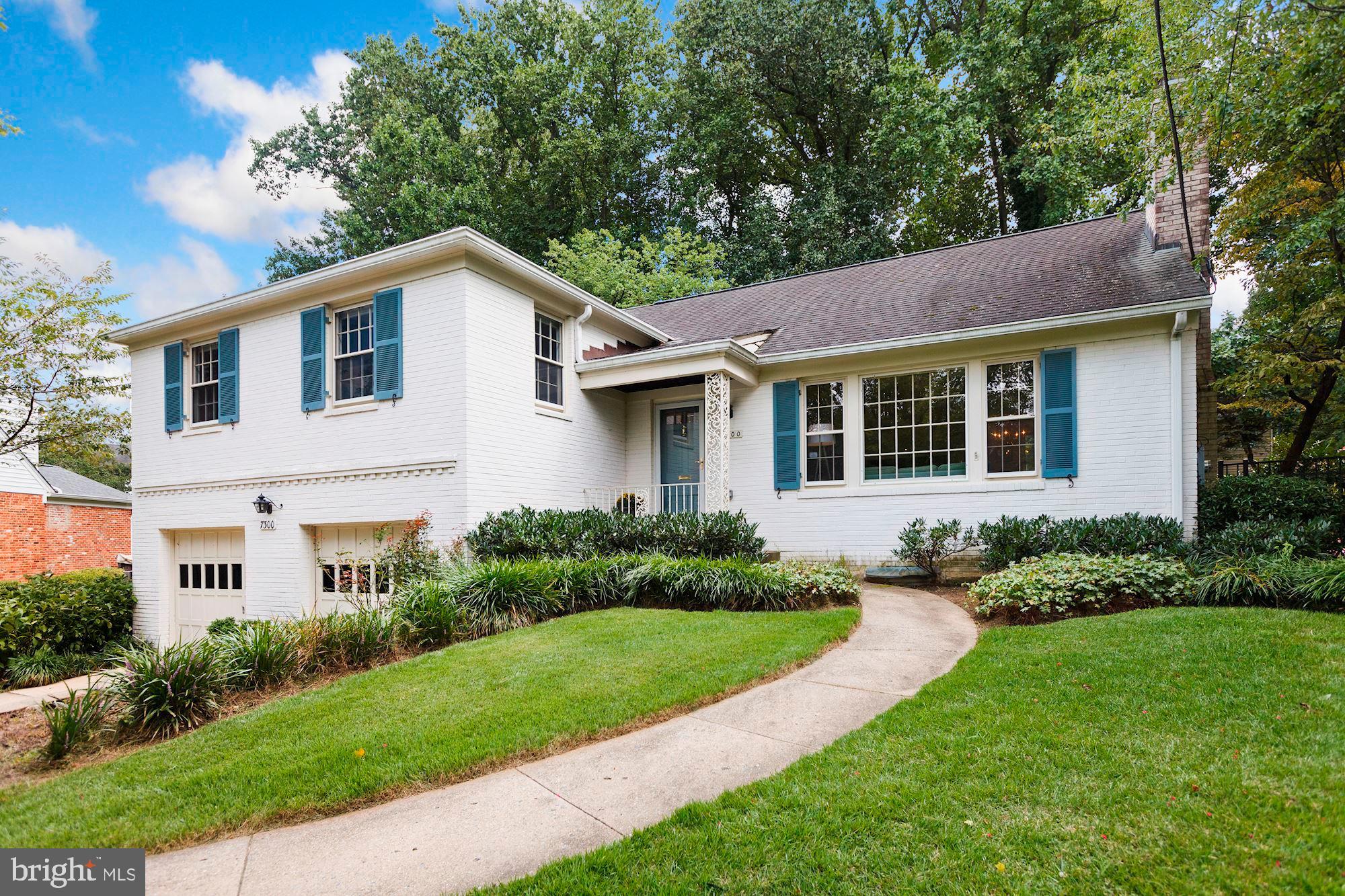 BRADLEY HILLS - Residential