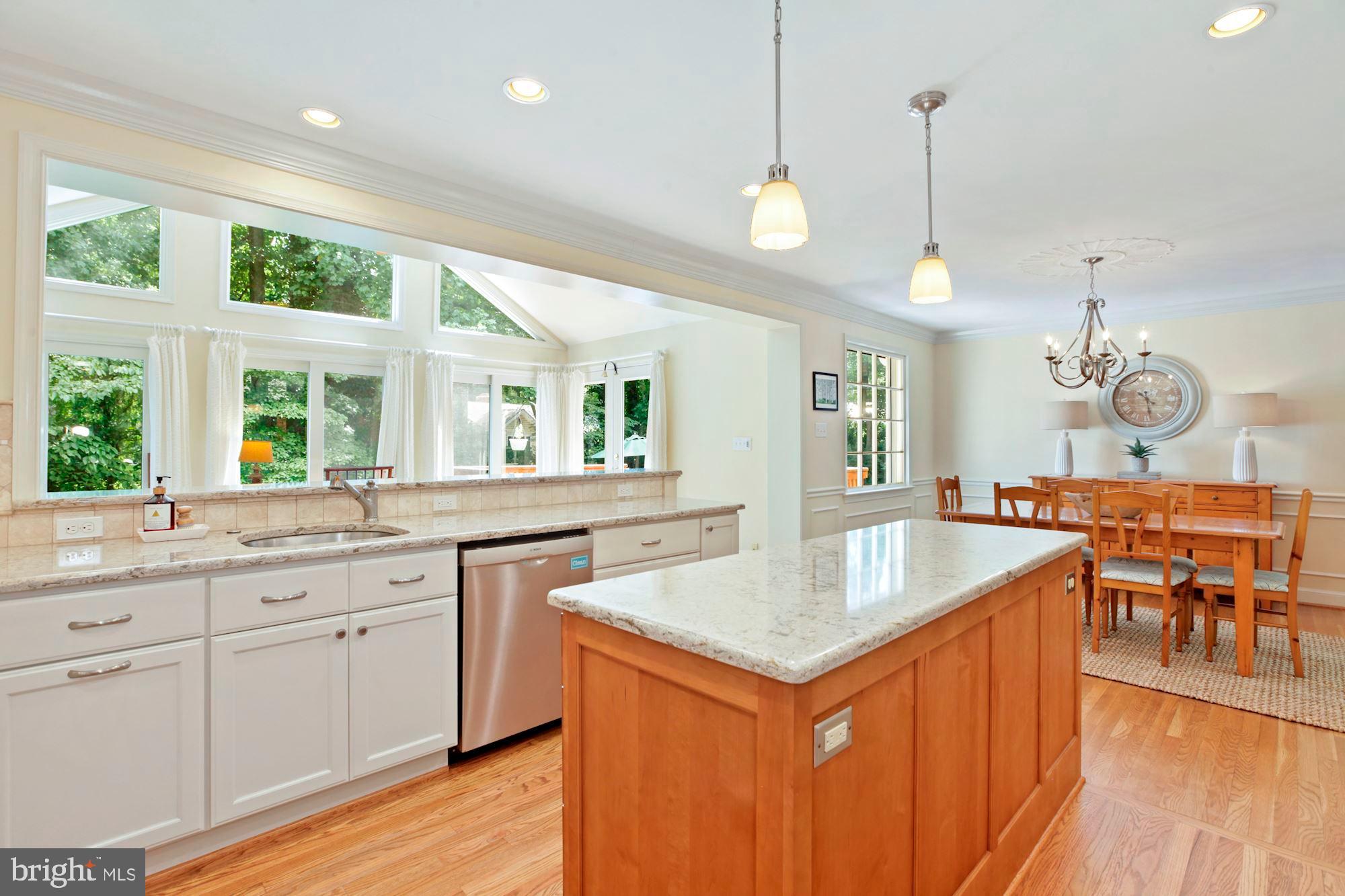 BRADLEY HILLS - Residential