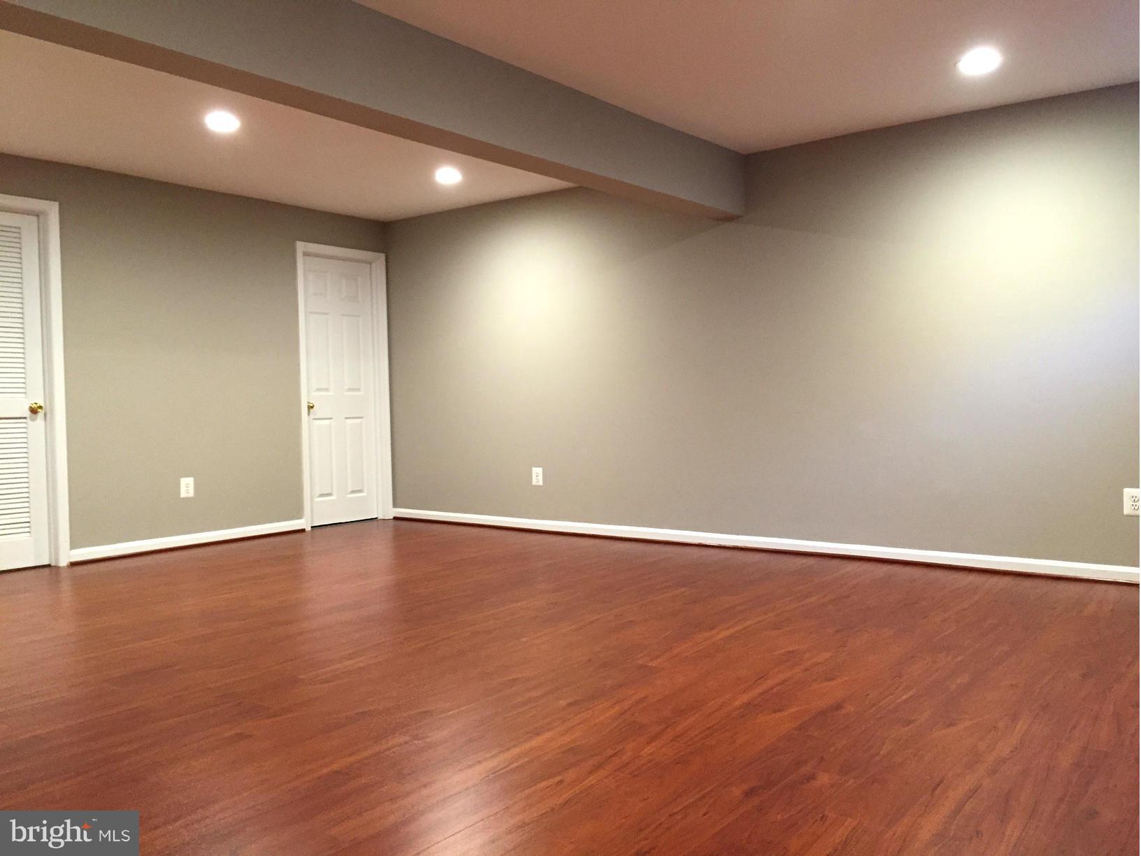 CARDINAL KNOLLS - Residential