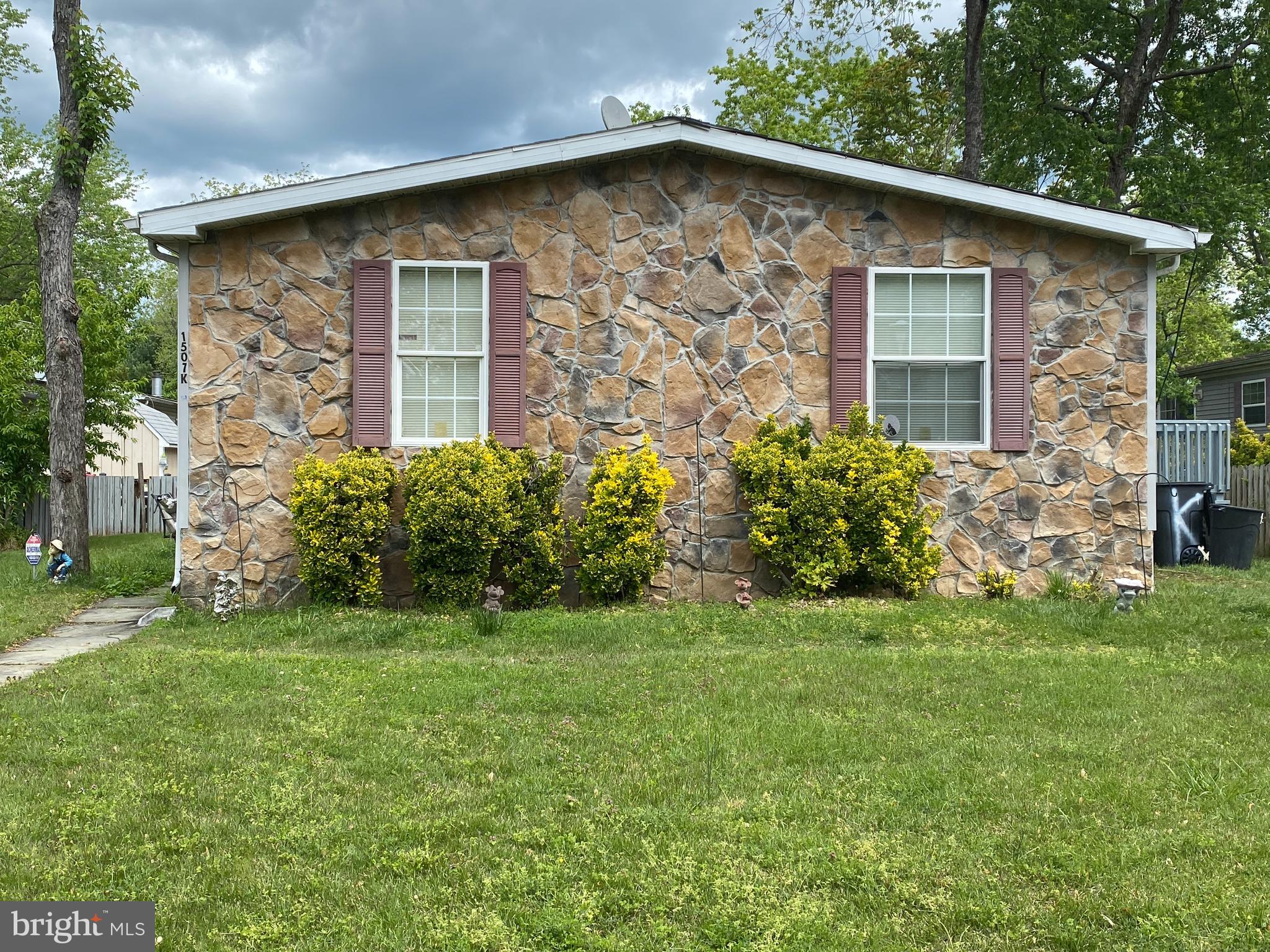 MARYLAND MANOR - Residential