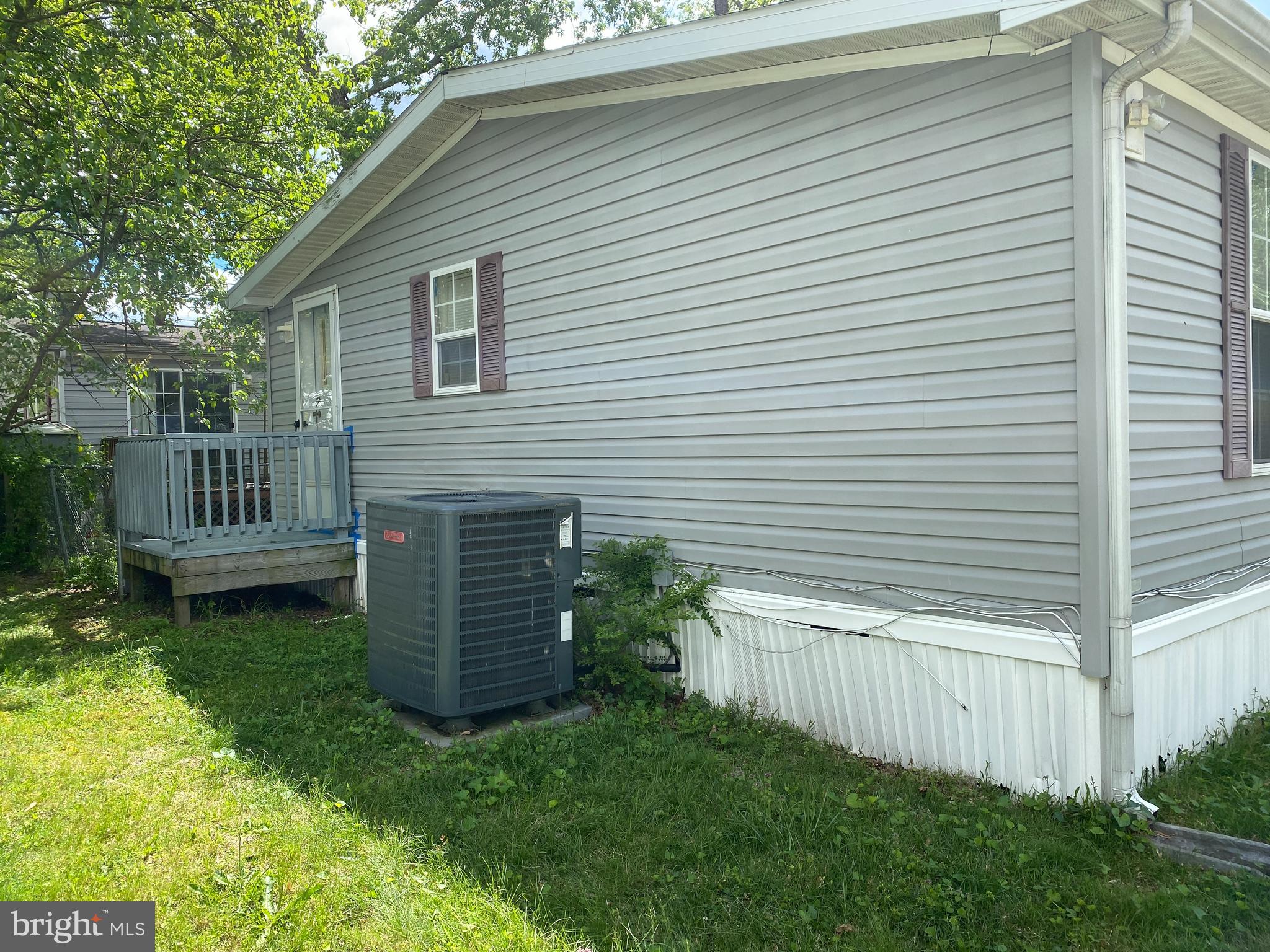 MARYLAND MANOR - Residential