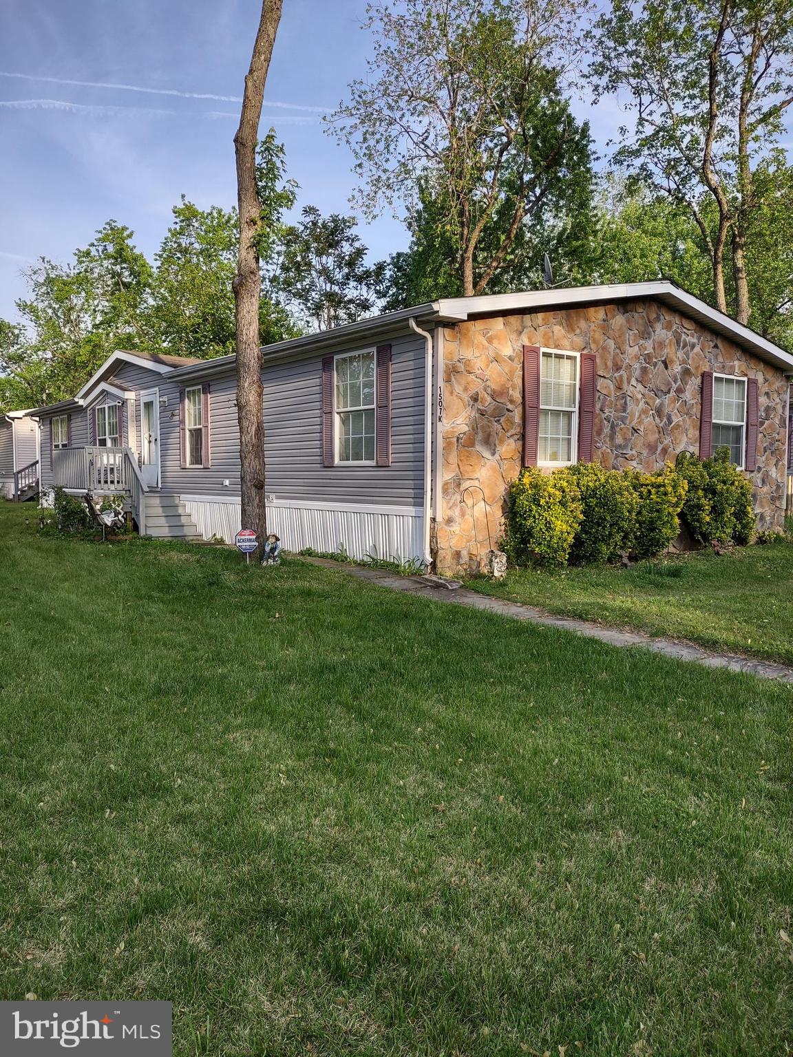 MARYLAND MANOR - Residential