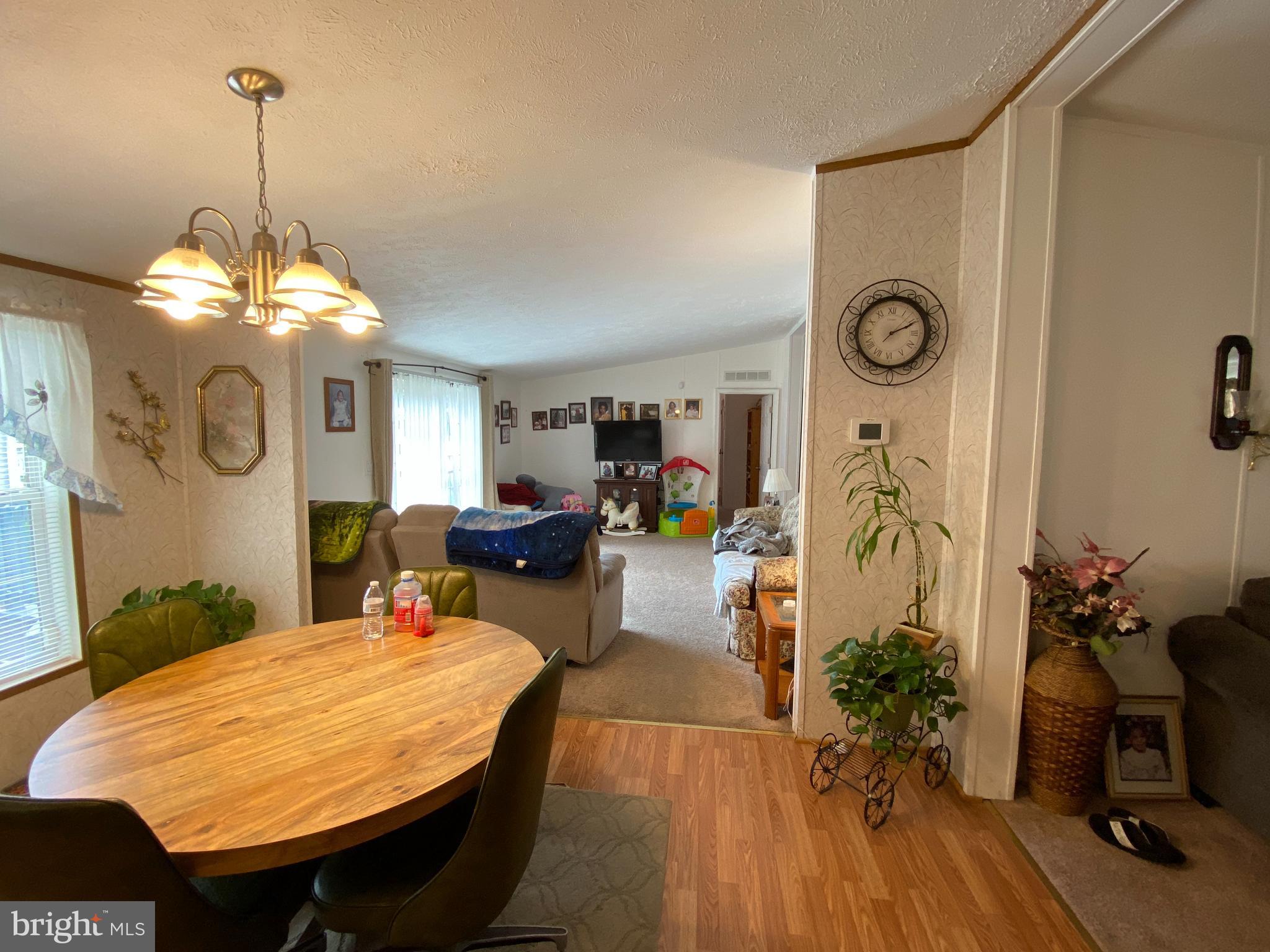 MARYLAND MANOR - Residential