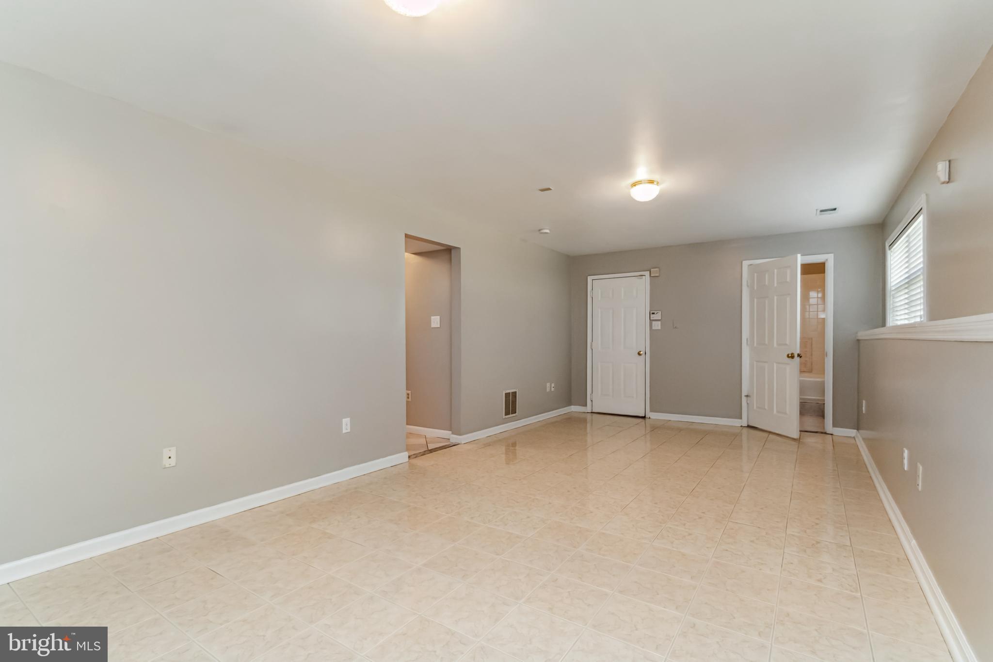 HICKORY RIDGE - Residential