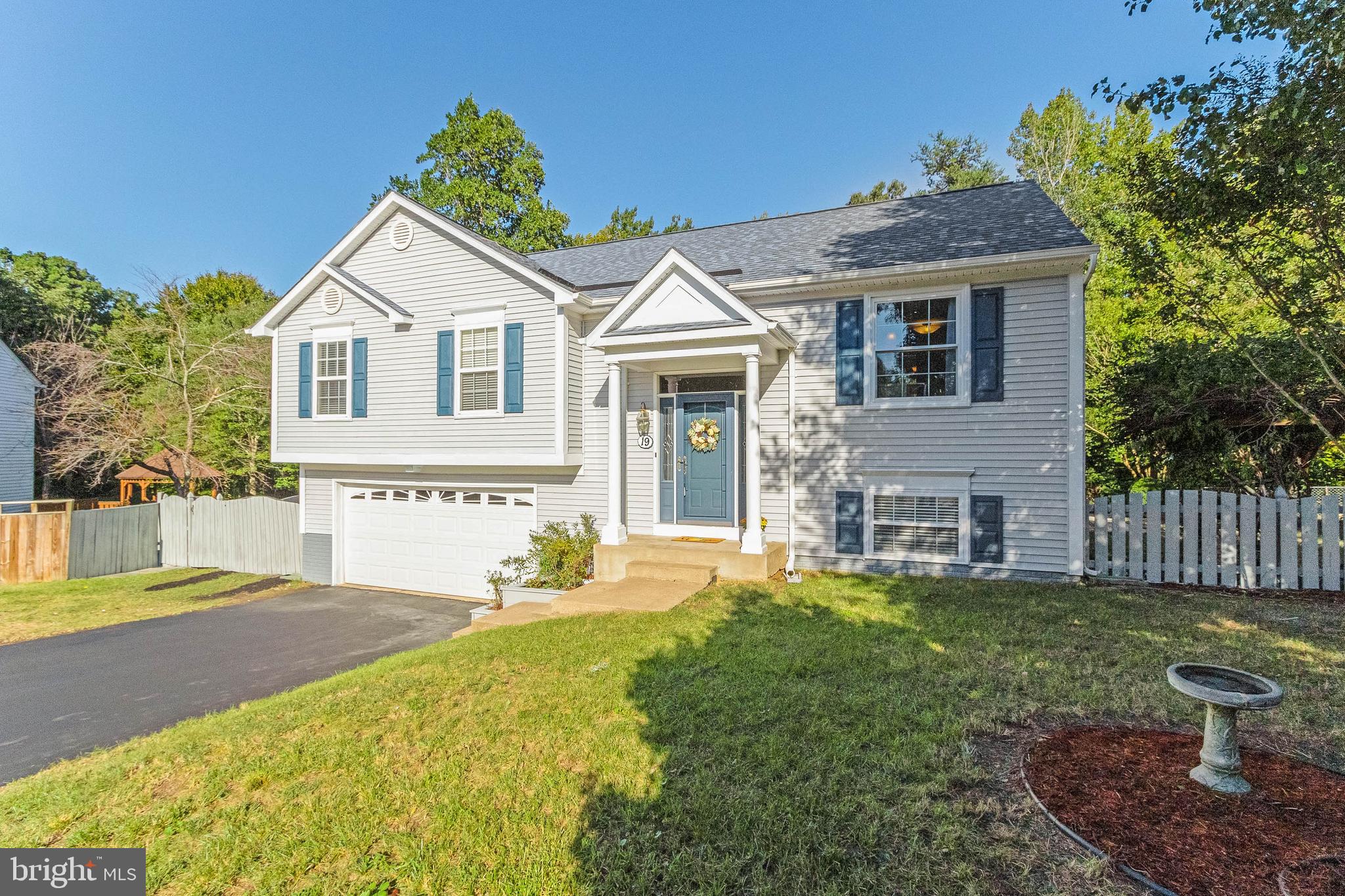 HICKORY RIDGE - Residential