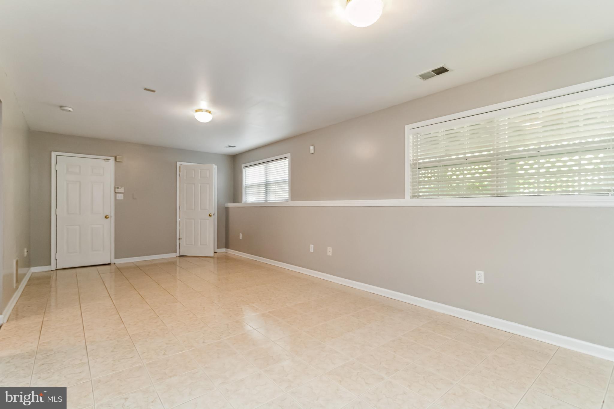 HICKORY RIDGE - Residential