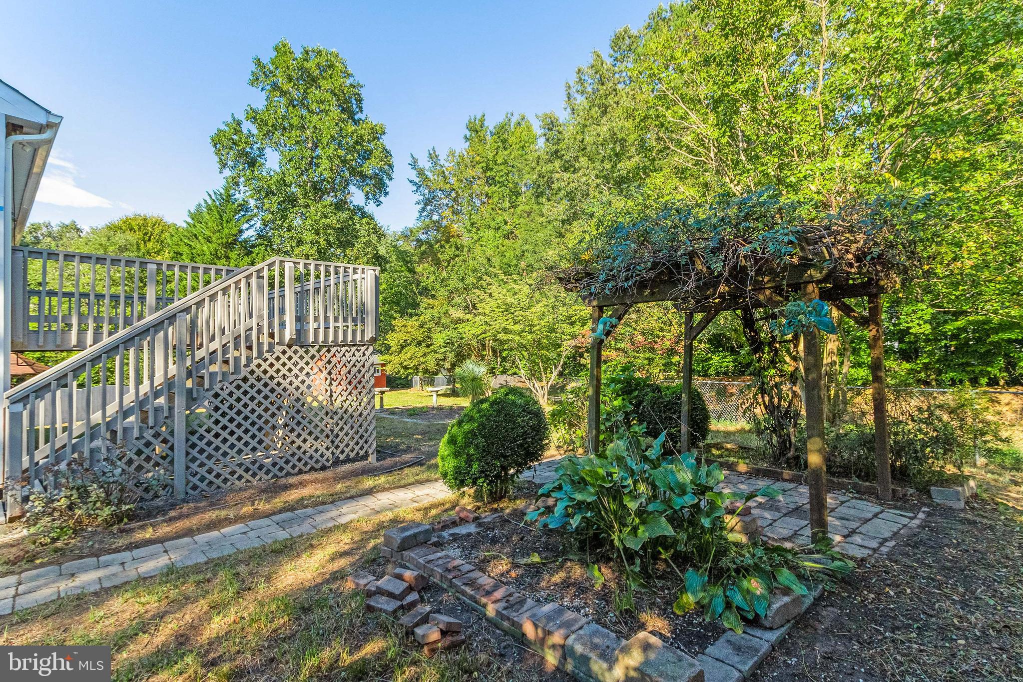 HICKORY RIDGE - Residential