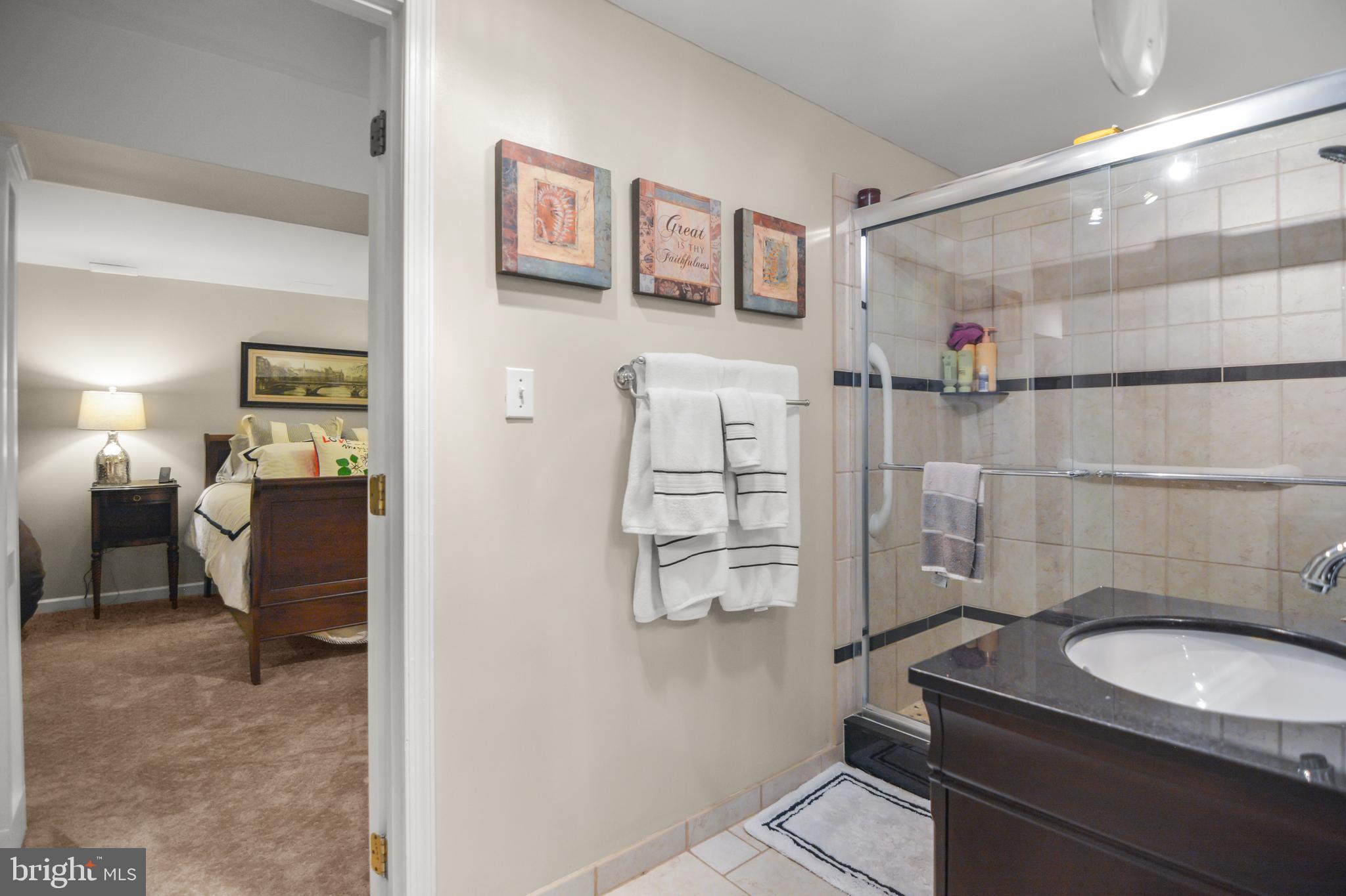 PINEY ORCHARD - Residential