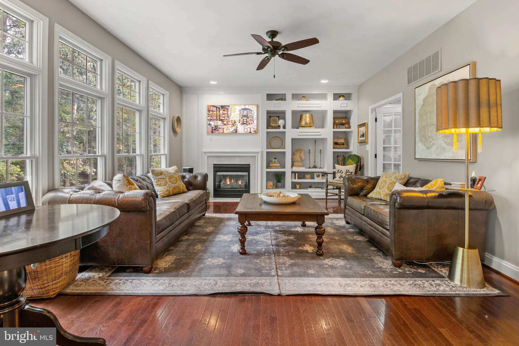 PINEY ORCHARD - Residential