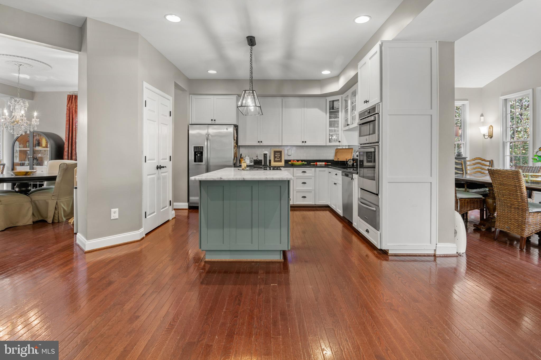 PINEY ORCHARD - Residential