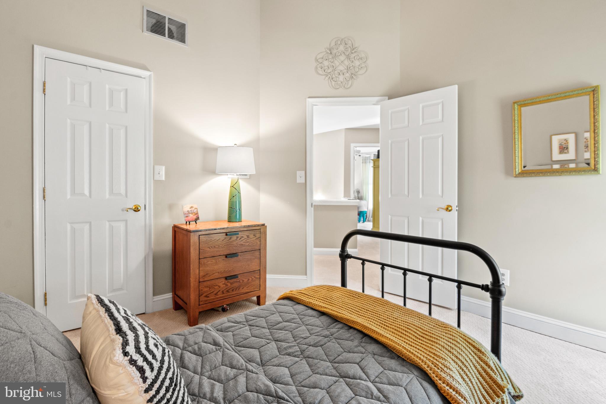 PINEY ORCHARD - Residential