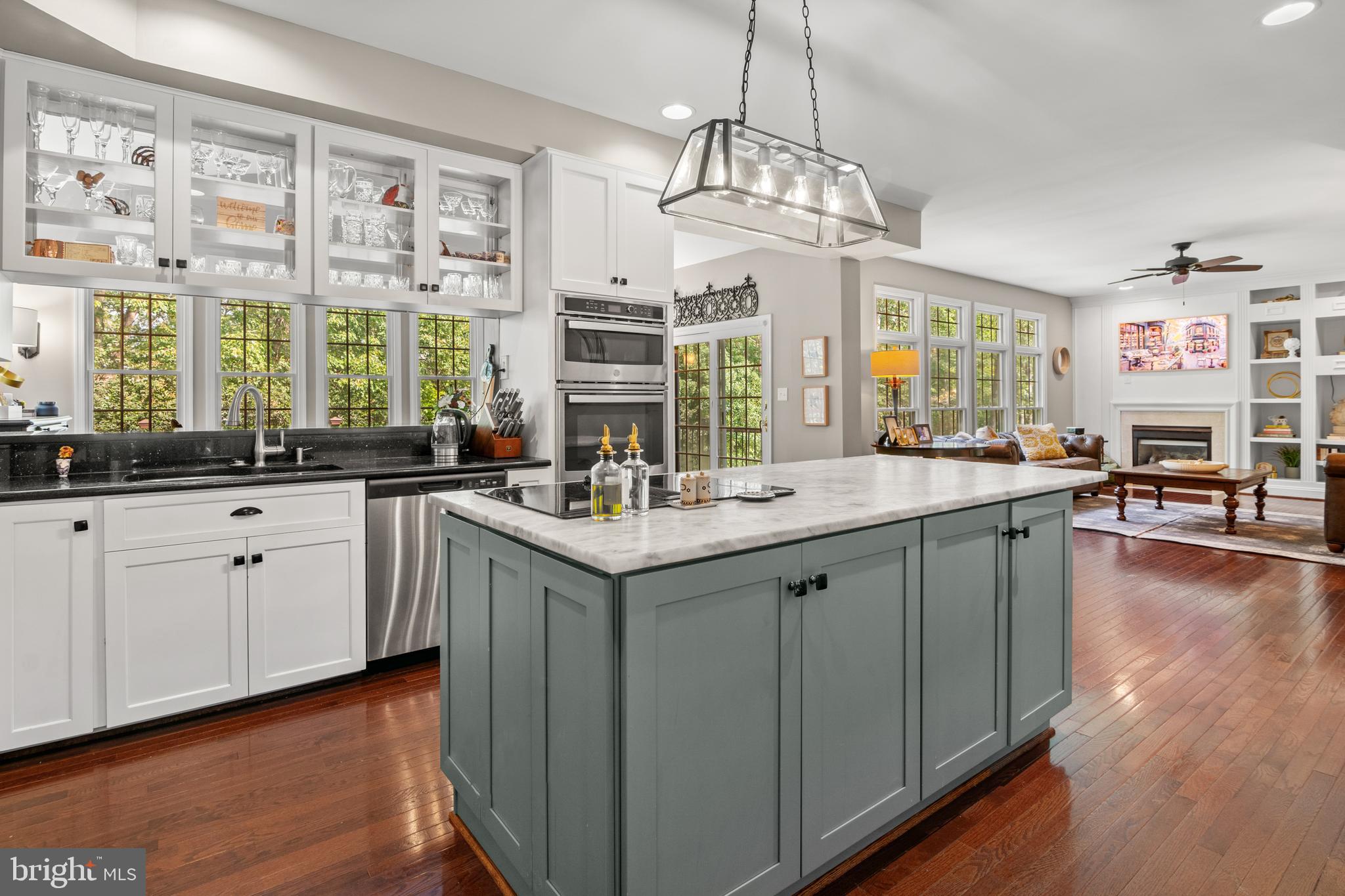 PINEY ORCHARD - Residential