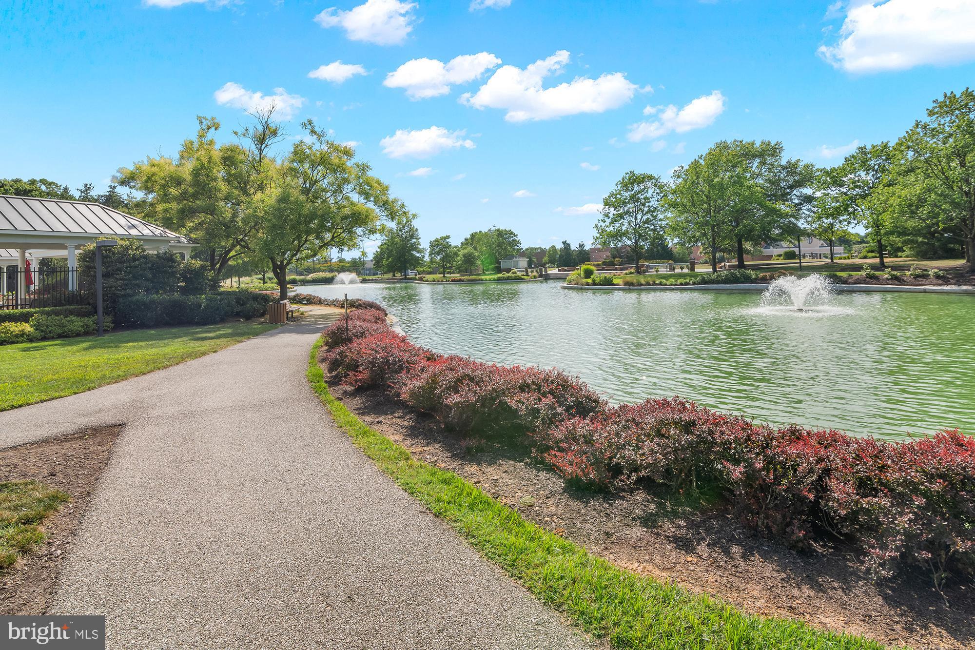 PINEY ORCHARD - Residential