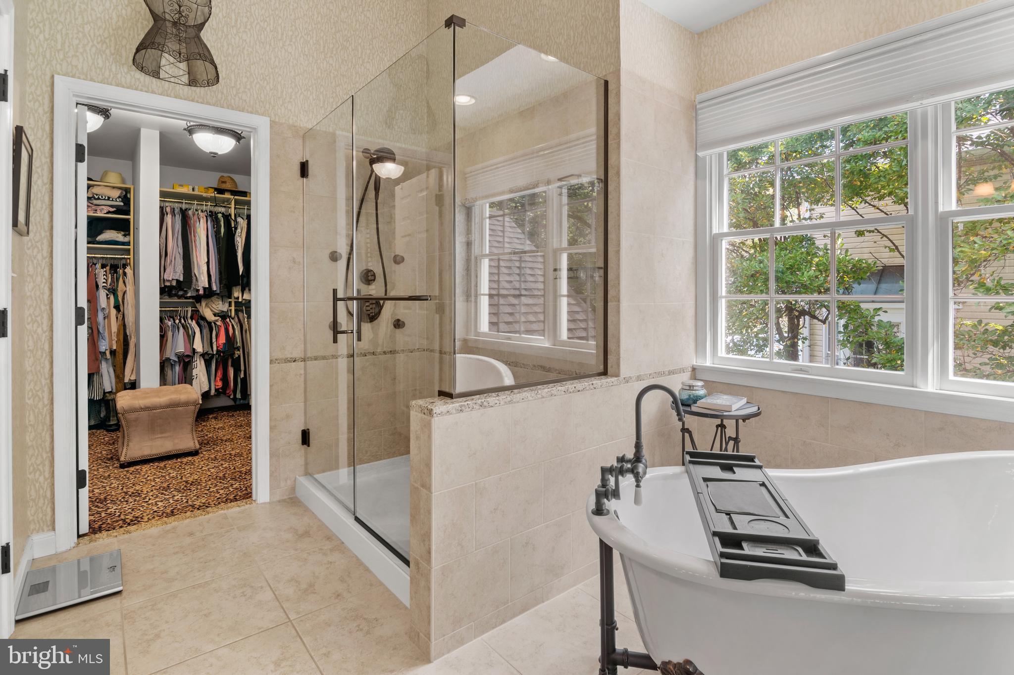 PINEY ORCHARD - Residential