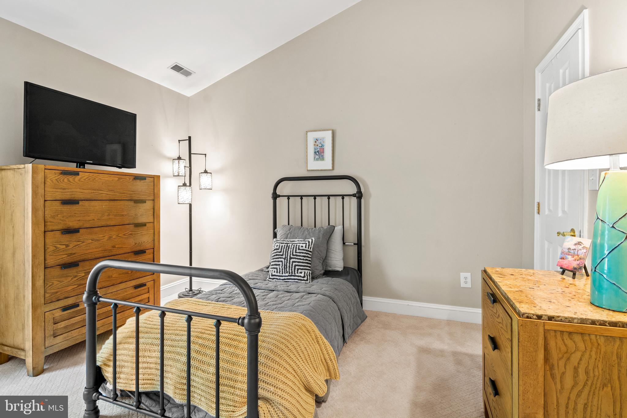 PINEY ORCHARD - Residential