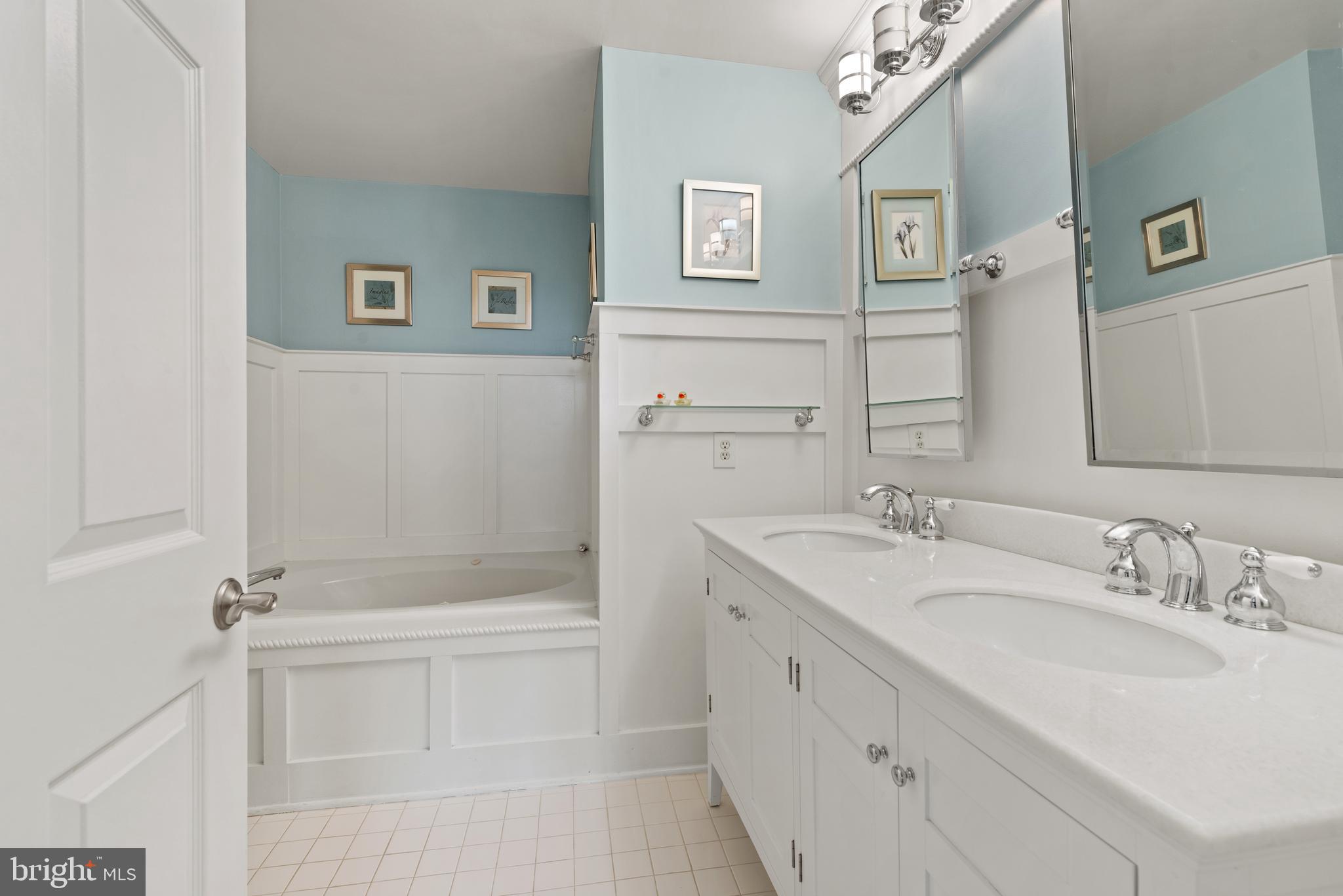 HARBORVIEW - Residential Lease