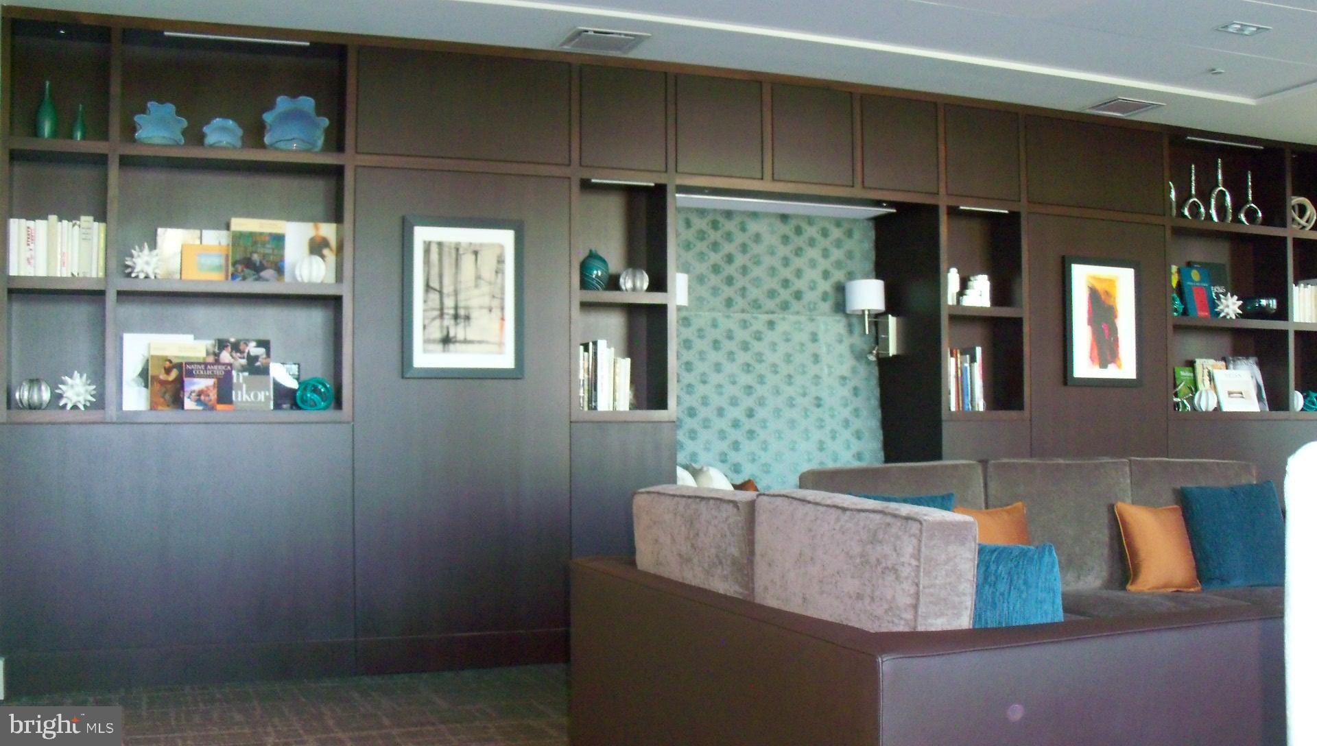 HARBORVIEW - Residential Lease