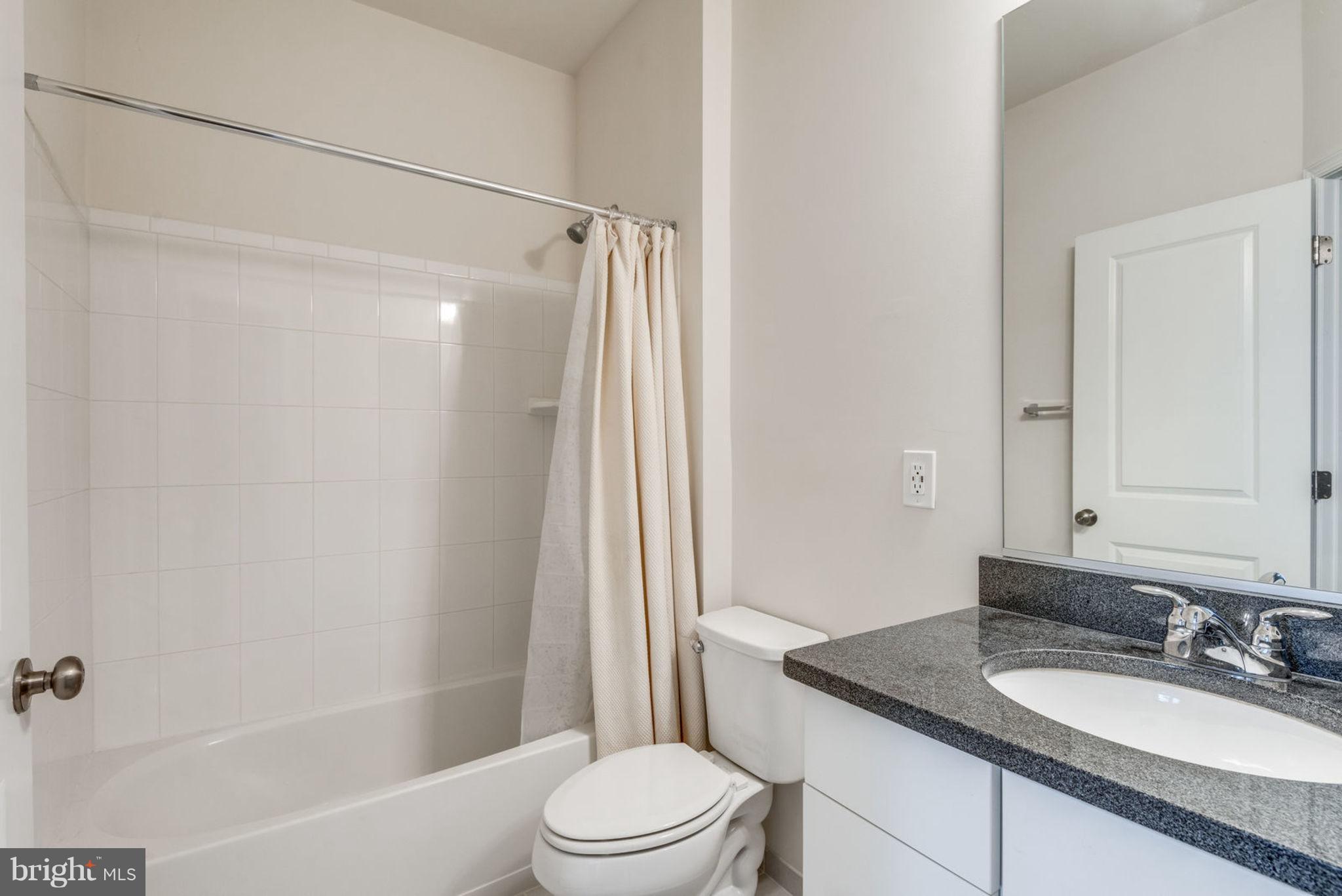 BRAMBLETON LANDBAY 3 - Residential