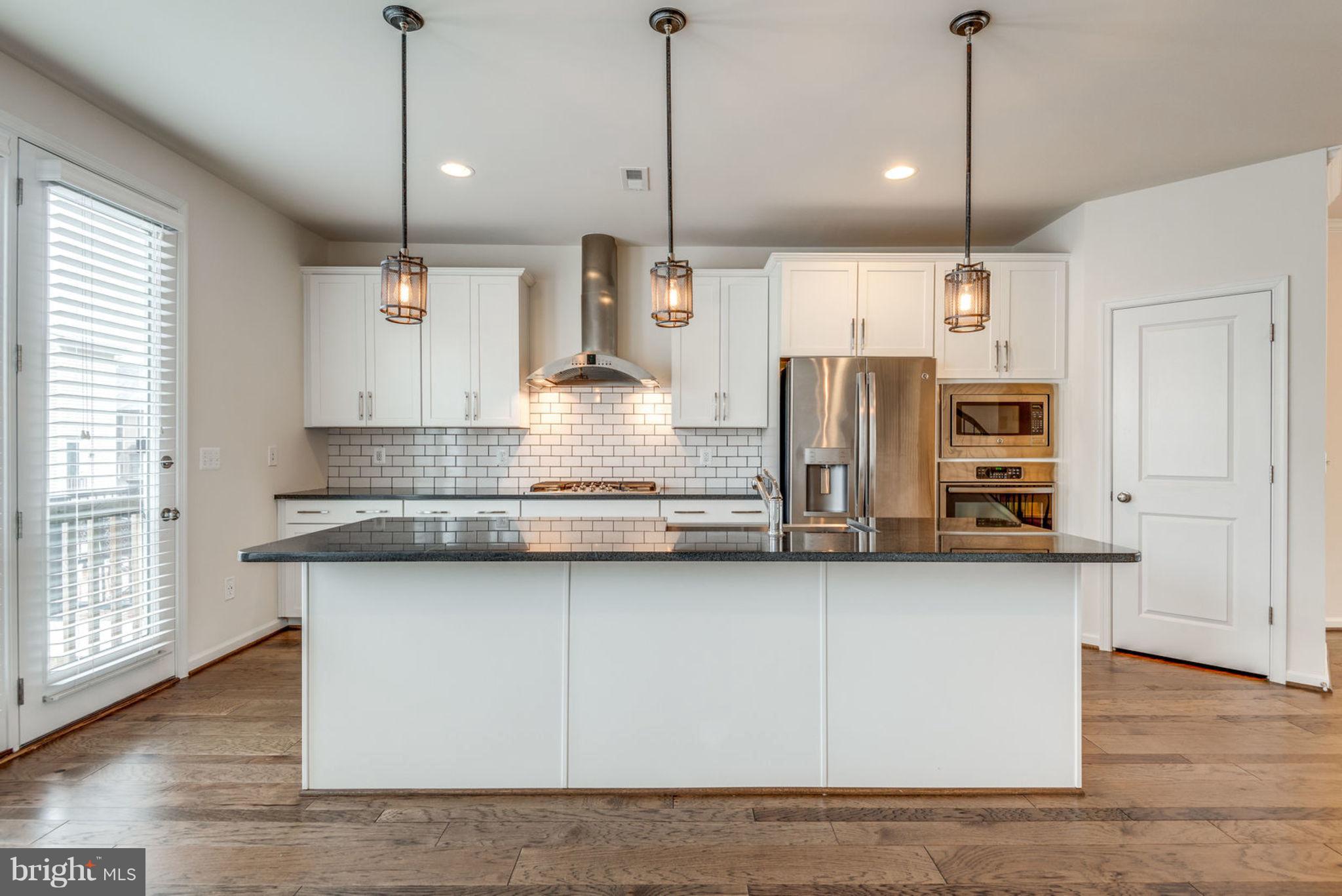 BRAMBLETON LANDBAY 3 - Residential